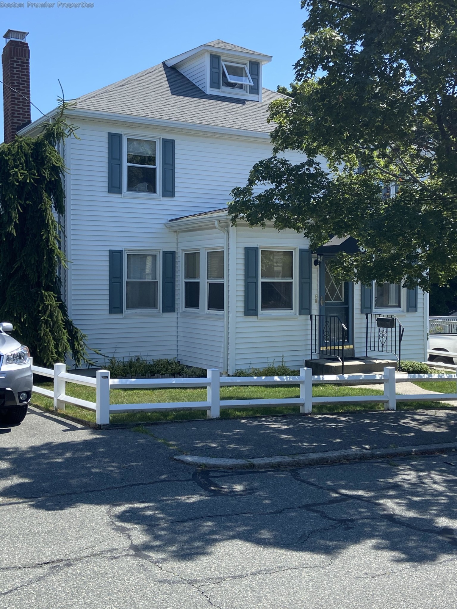 2 bed, 1 bath apartment for rent at 66 Edwards Unit 1, Quincy — photo 2 of 12