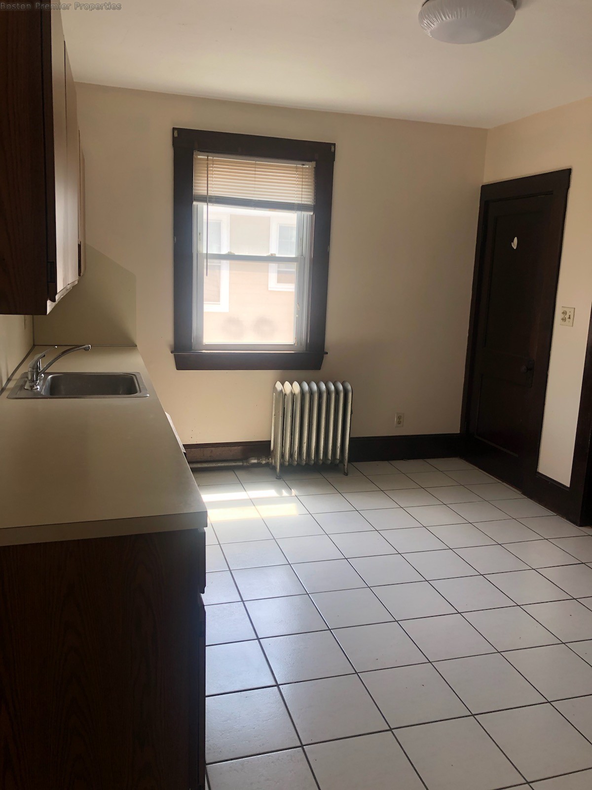 2 bed, 1 bath apartment for rent at 231 Independance Ave Unit 2, Quincy — photo 11 of 13