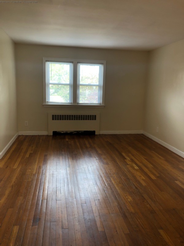 2 bed, 1 bath apartment for rent at 12 Linden Unit 3, Quincy — photo 2 of 17
