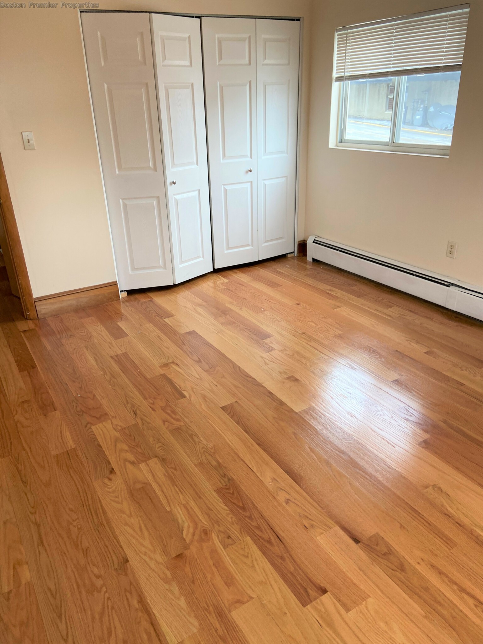 2 bed, 1 bath apartment for rent at 33 South Unit 7, Quincy — photo 3 of 10