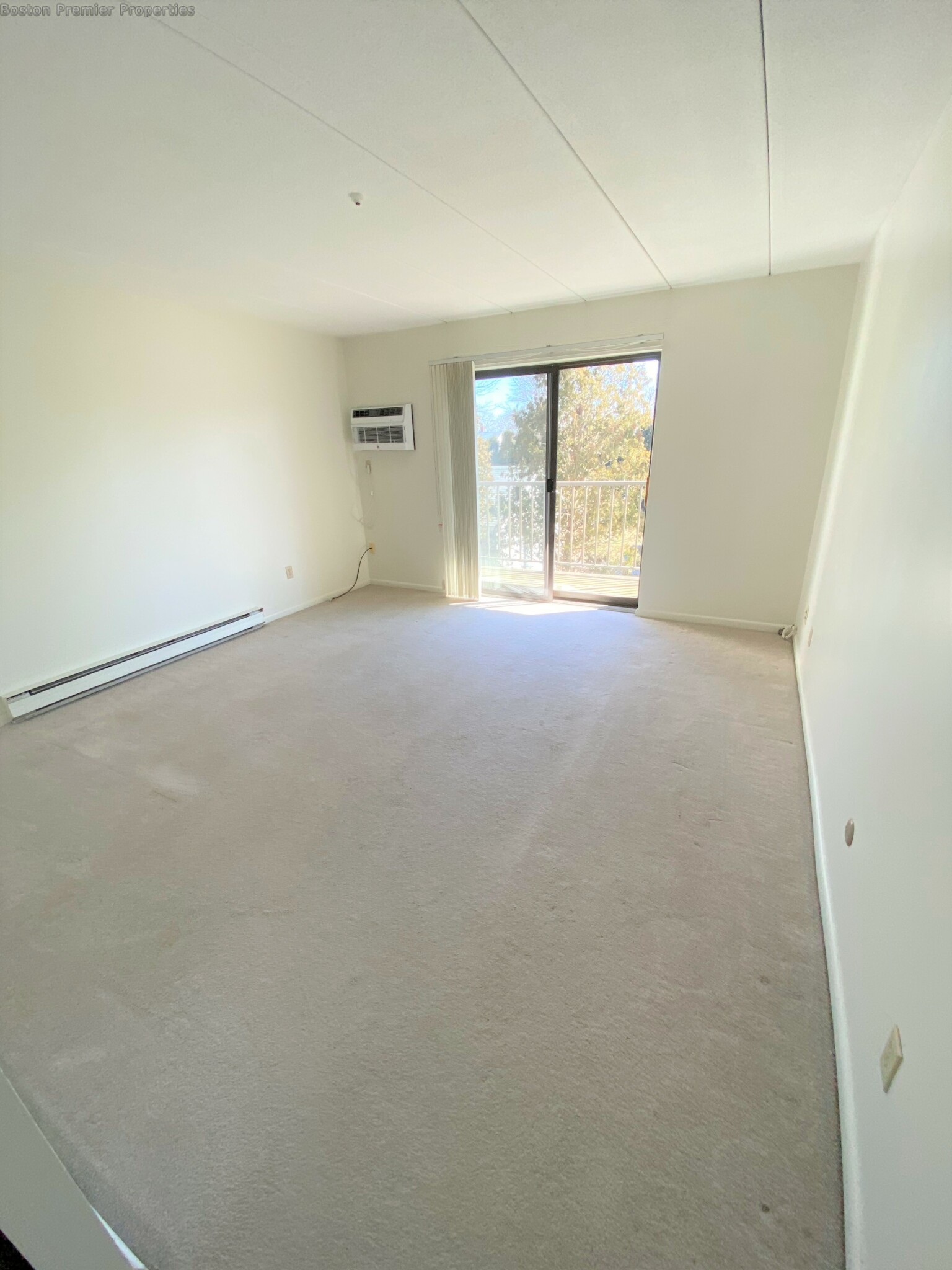 2 bed, 1 bath apartment for rent at 225 Independence Ave Unit 35, Quincy — photo 5 of 12