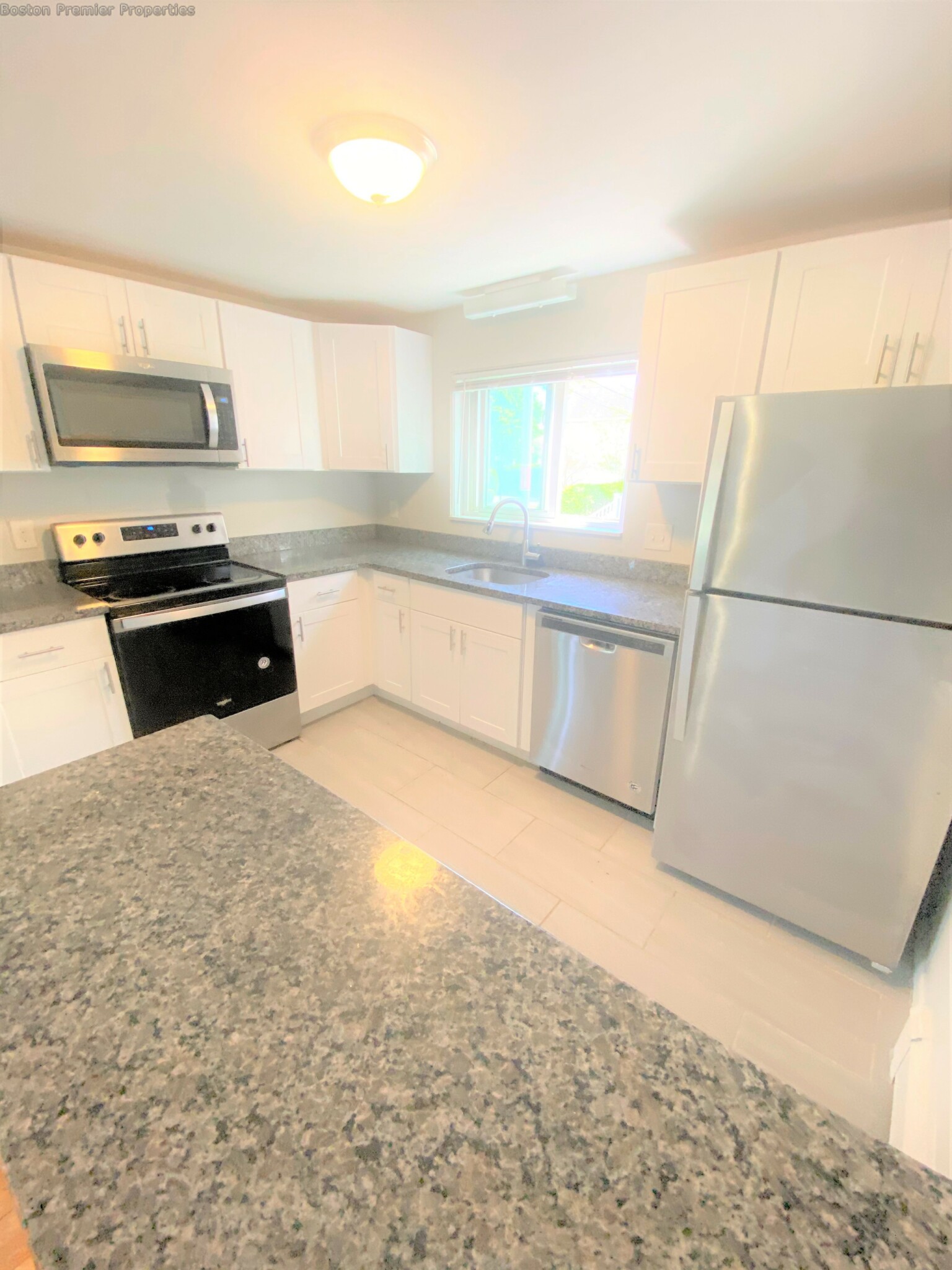 1 bed, 1 bath apartment for rent at 7-9 Holmes Unit 1A, Quincy — photo 6 of 9
