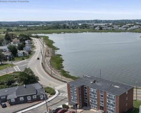 3 bed, 1 bath apartment for rent at 7 Dorchester Unit 3, Quincy — photo 12 of 12