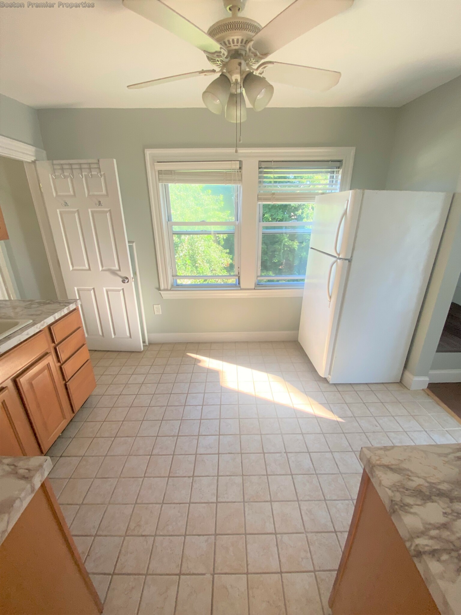 1 bed, 1 bath apartment for rent at 218 Billings, Quincy — photo 7 of 11