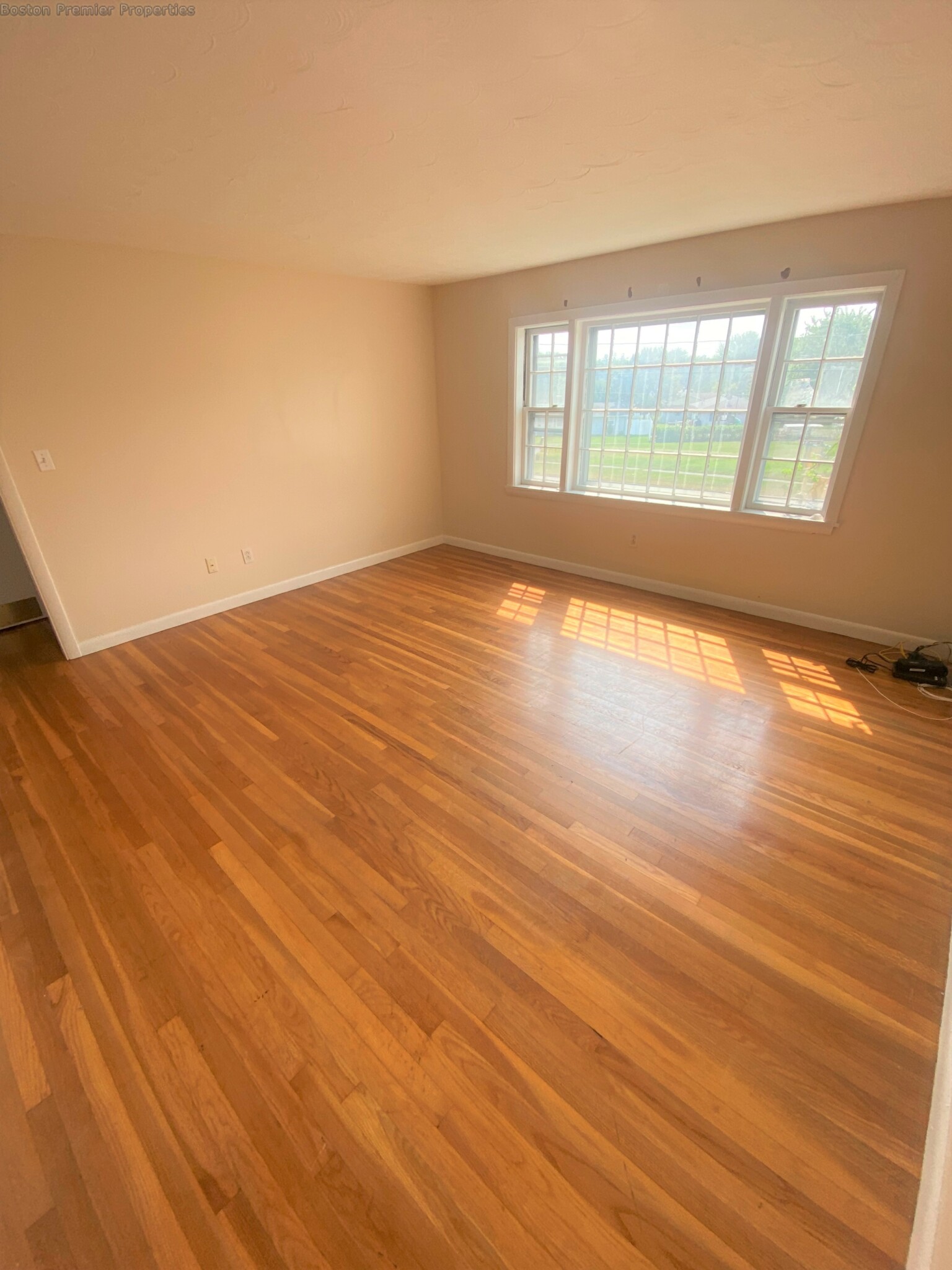 1 bed, 1 bath apartment for rent at 8 Abington Ave Unit 2L, Holbrook — photo 4 of 11