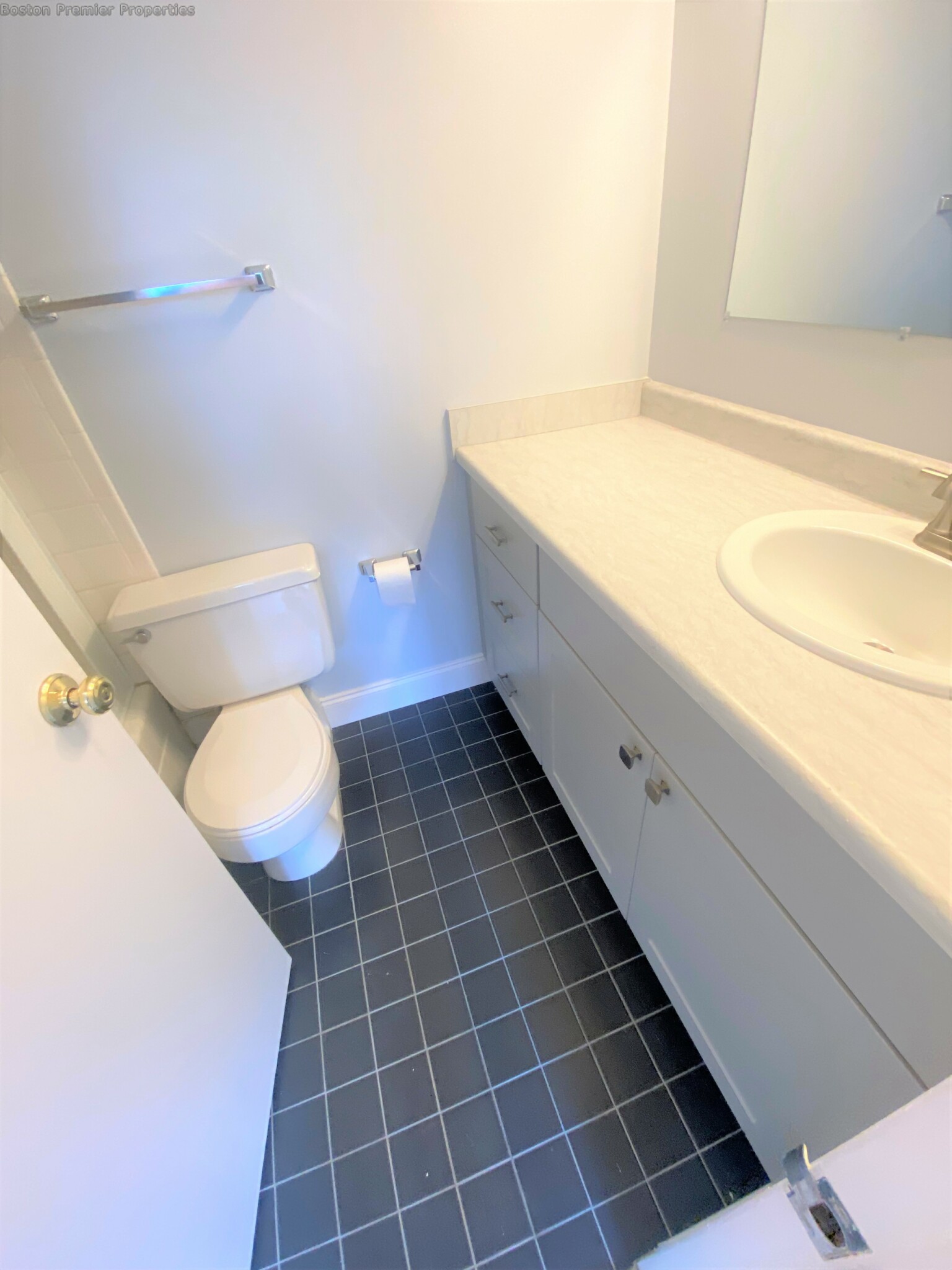 1 bed, 1 bath apartment for rent at 77 Adams St Unit 210, Quincy — photo 12 of 13
