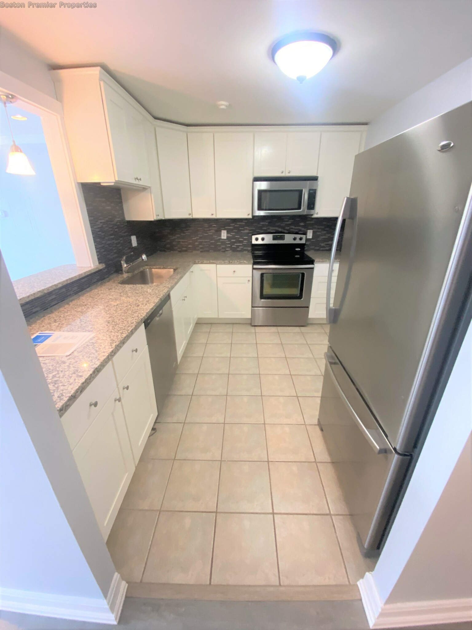 1 bed, 1 bath apartment for rent at 77 Adams St Unit 210, Quincy — photo 5 of 13