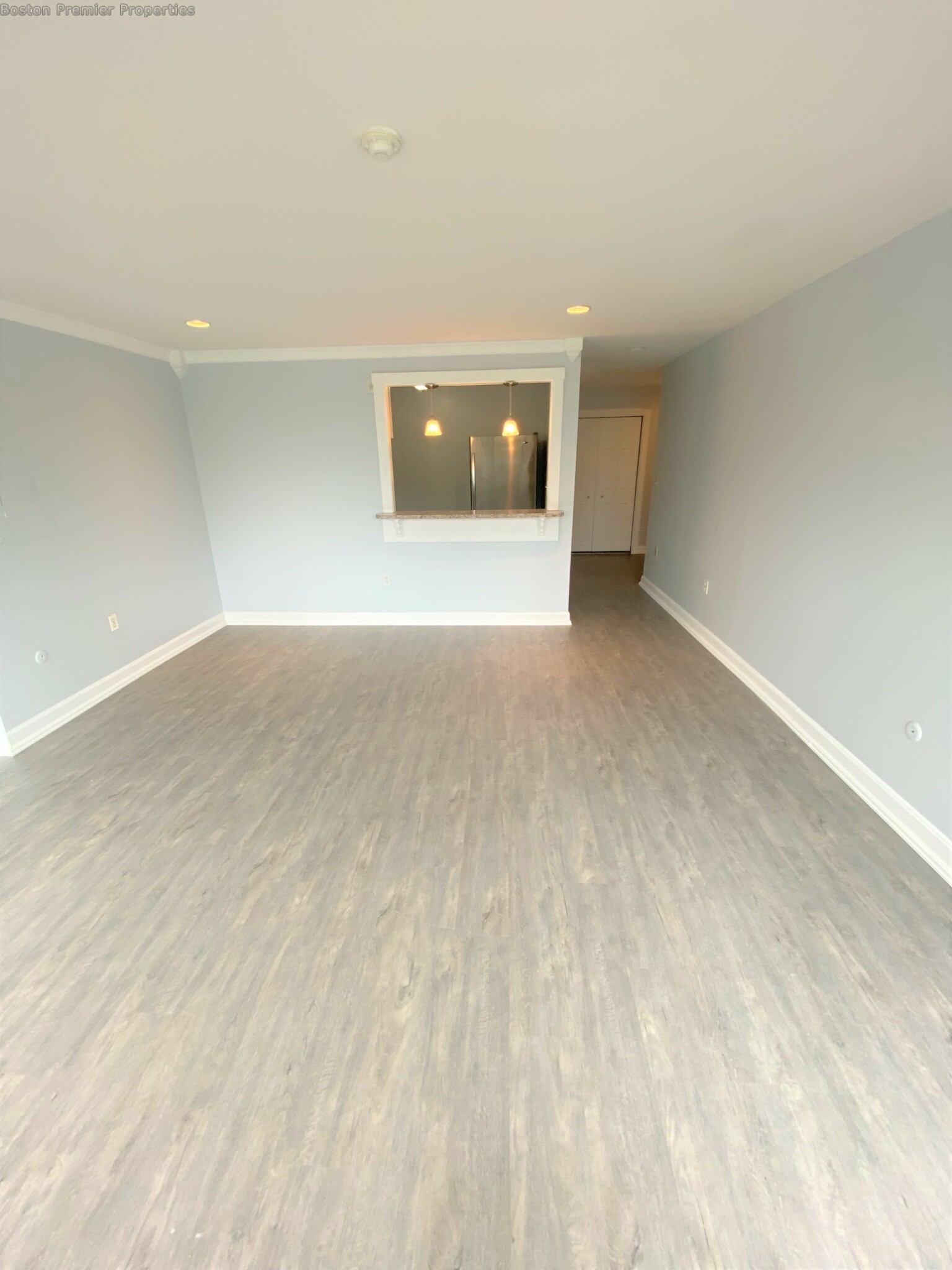 1 bed, 1 bath apartment for rent at 77 Adams St Unit 210, Quincy — photo 4 of 13