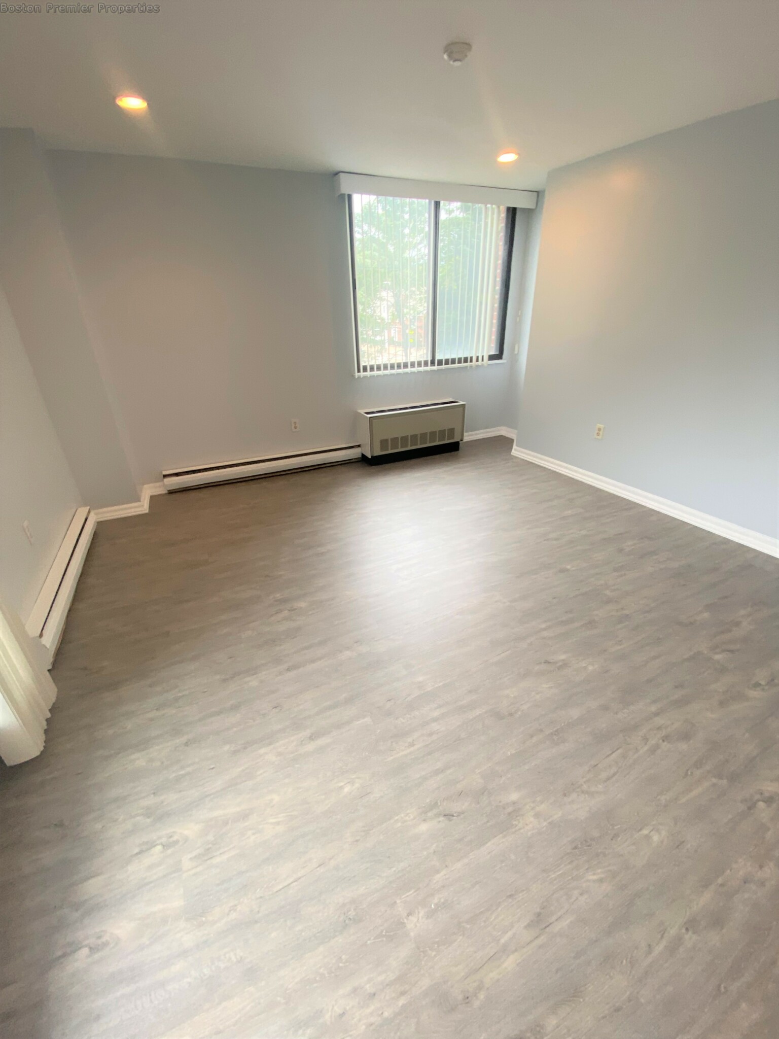 1 bed, 1 bath apartment for rent at 77 Adams St Unit 210, Quincy — photo 2 of 13