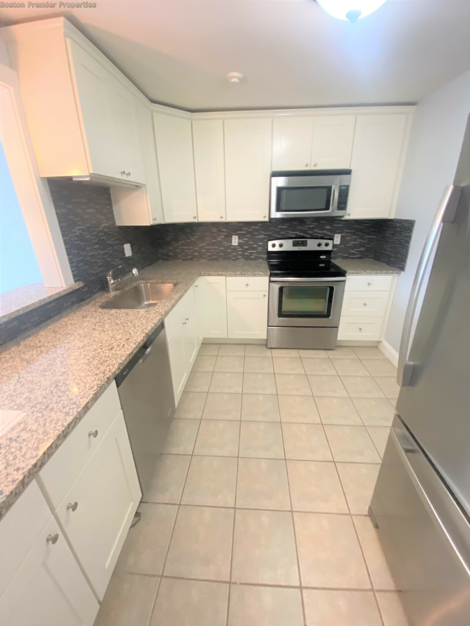 1 bed, 1 bath apartment for rent at 77 Adams St Unit 210, Quincy — photo 6 of 13
