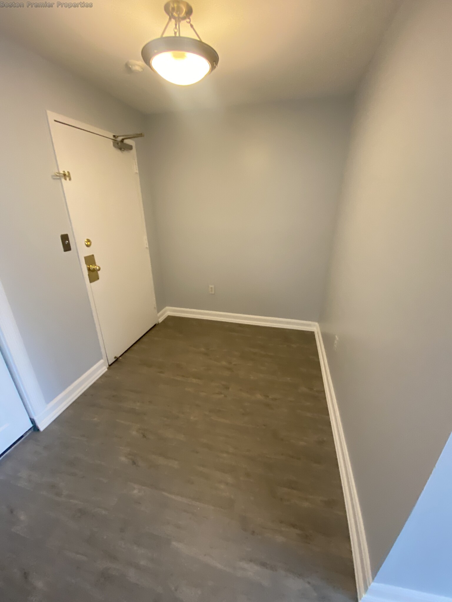 1 bed, 1 bath apartment for rent at 77 Adams St Unit 210, Quincy — photo 8 of 13