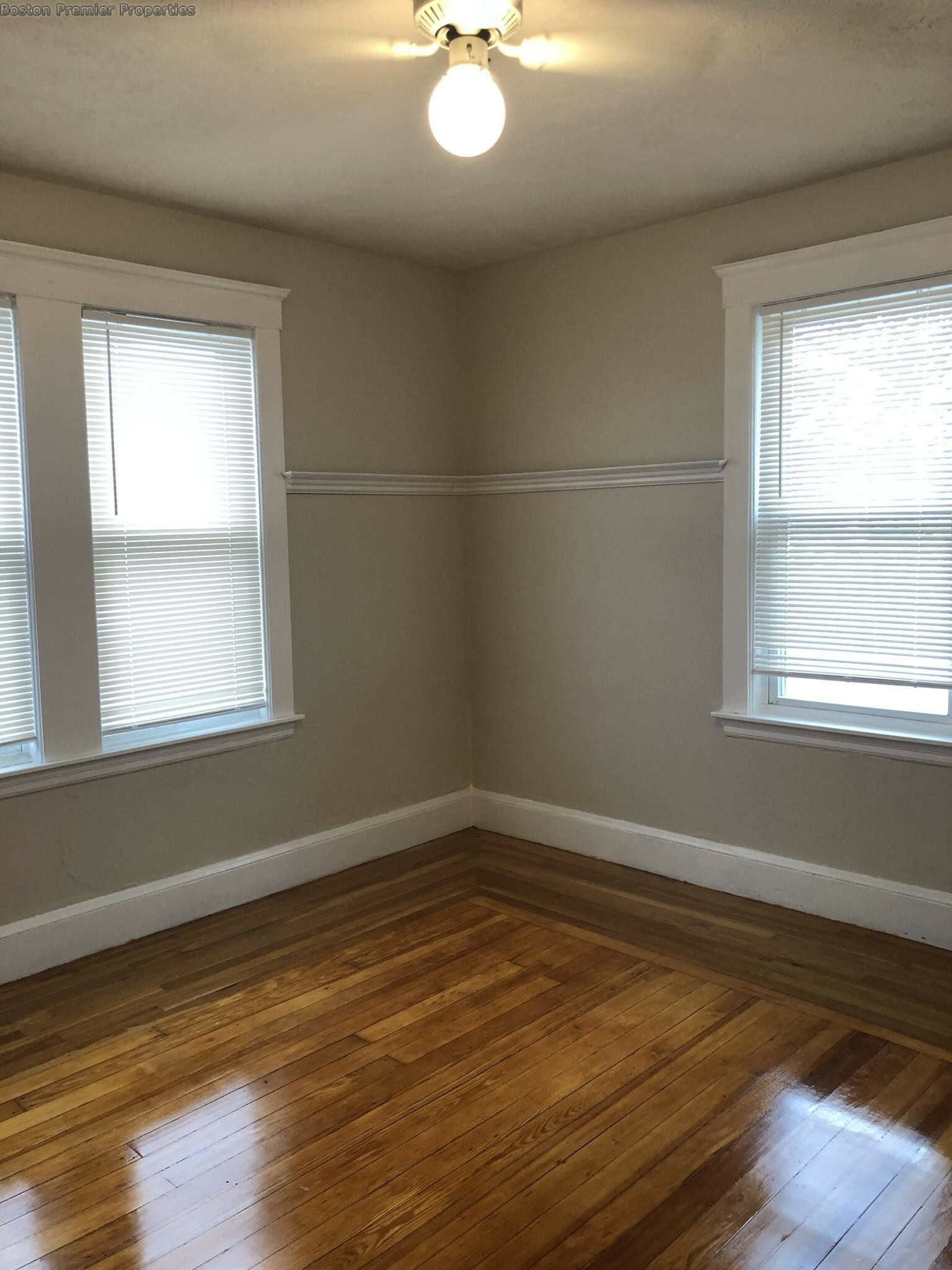 3 bed, 1 bath apartment for rent at 81 Dewey Rd Unit 4, Braintree — photo 11 of 17