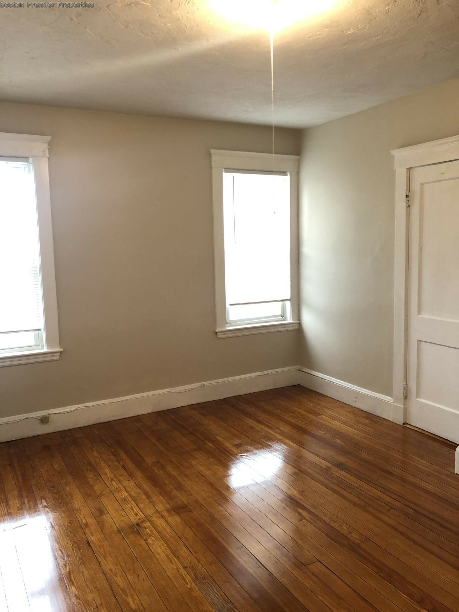 3 bed, 1 bath apartment for rent at 81 Dewey Rd Unit 4, Braintree — photo 13 of 17