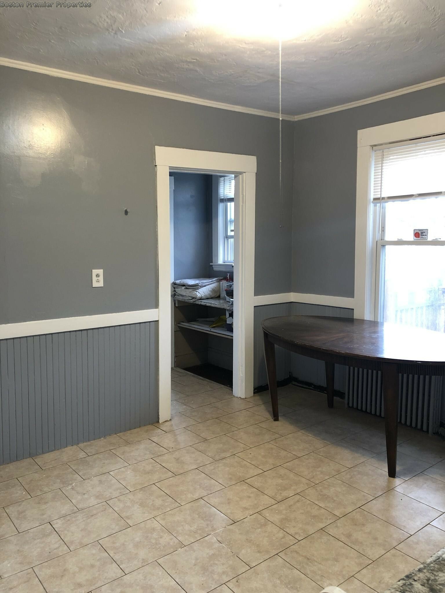 3 bed, 1 bath apartment for rent at 81 Dewey Rd Unit 4, Braintree — photo 5 of 17