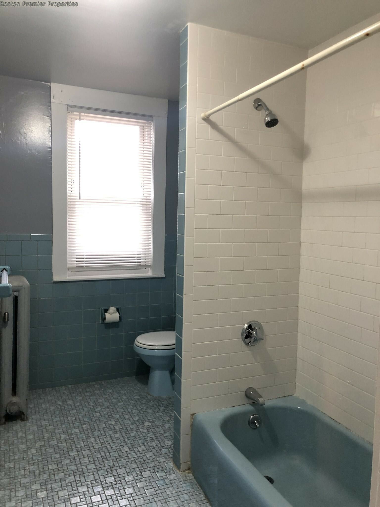 3 bed, 1 bath apartment for rent at 81 Dewey Rd Unit 4, Braintree — photo 7 of 17