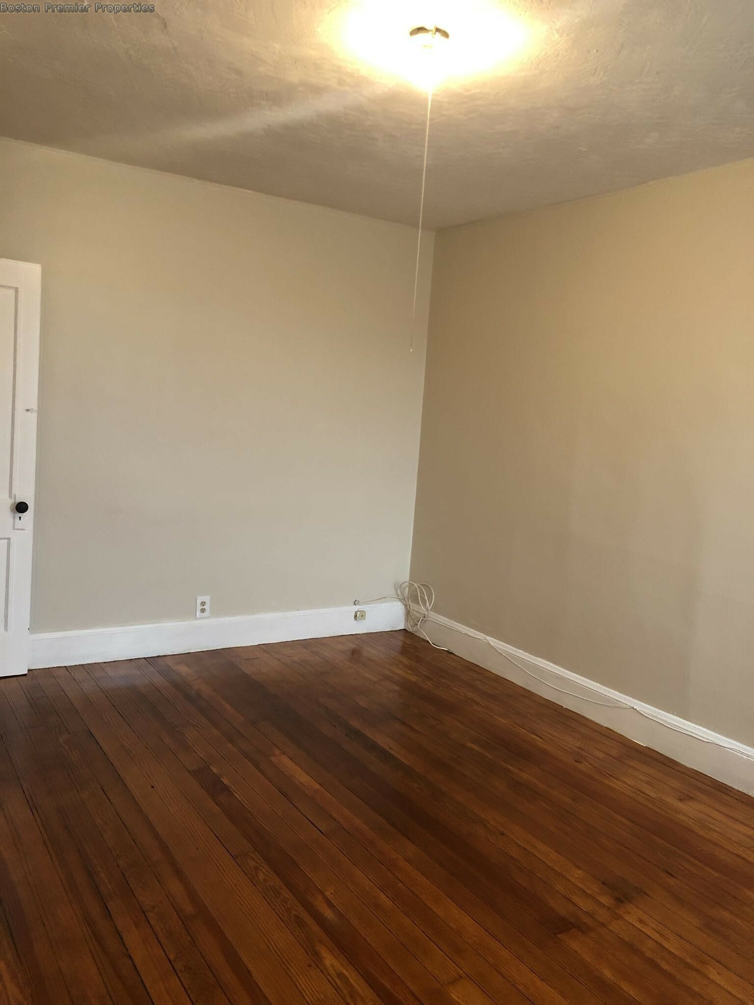 3 bed, 1 bath apartment for rent at 81 Dewey Rd Unit 4, Braintree — photo 15 of 17