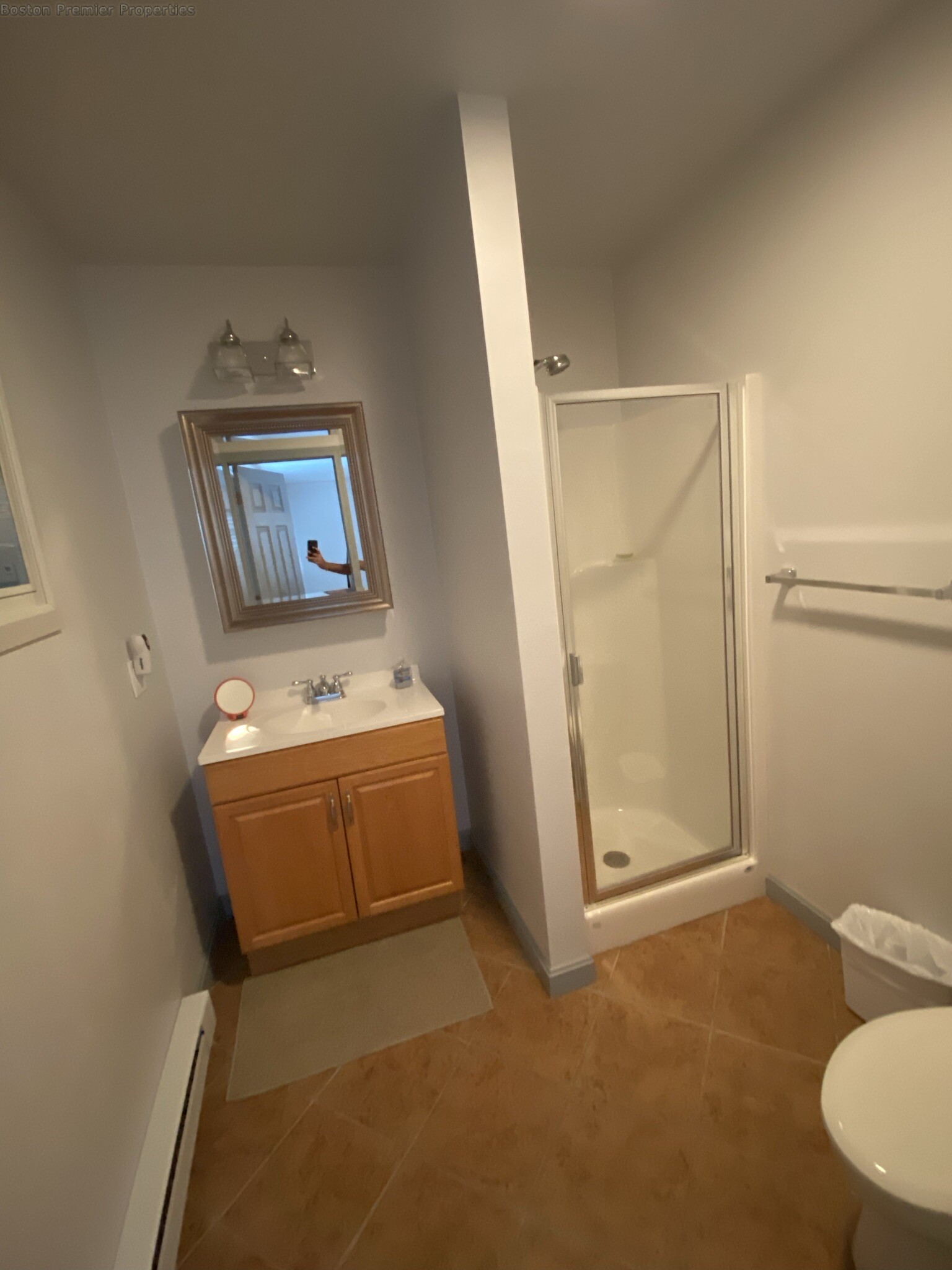 1 bed, 1 bath apartment for rent at 206 Hingham Unit G, Rockland — photo 3 of 10