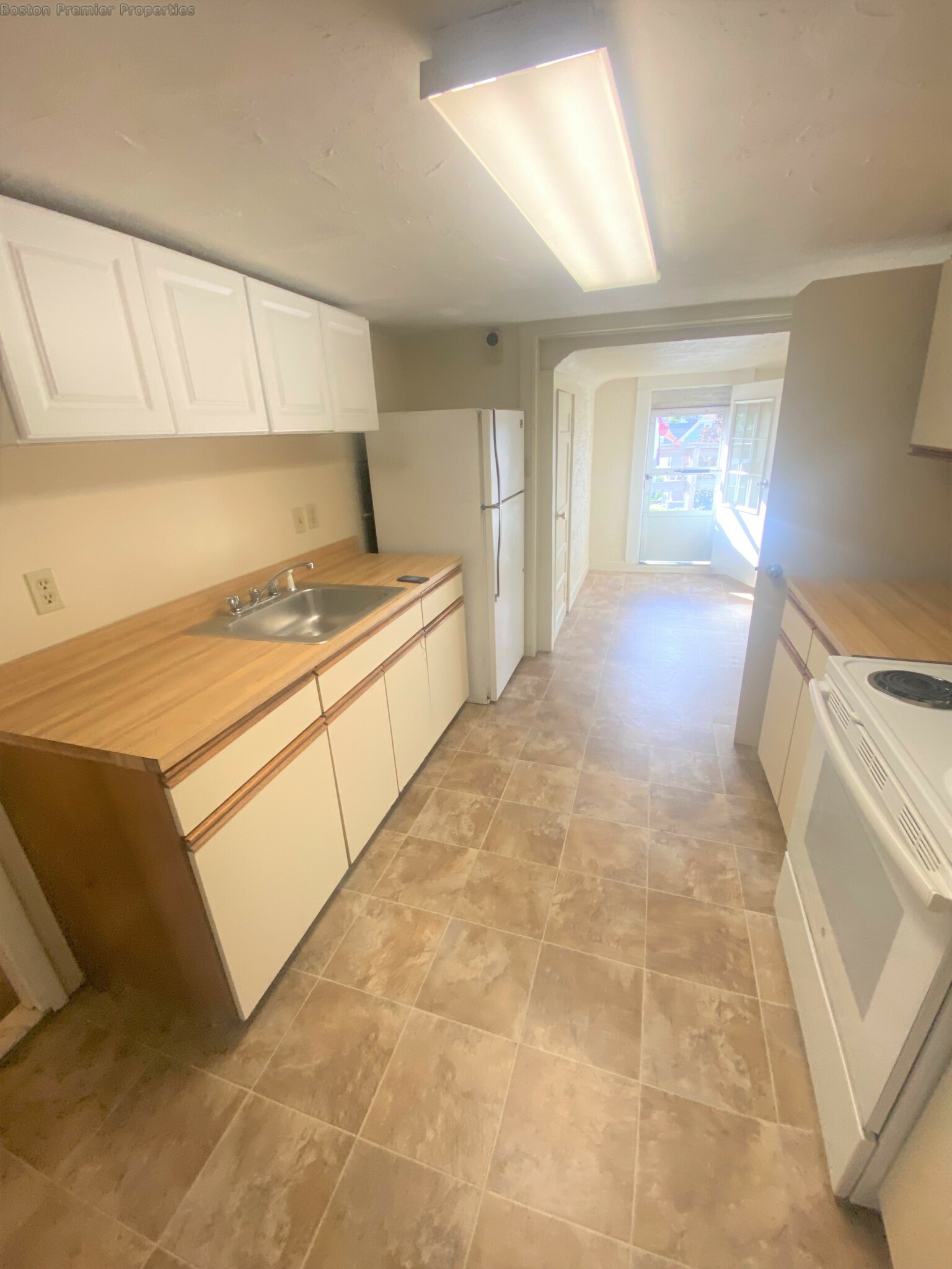 1 bed, 1 bath apartment for rent at 24 Beach Unit 6, Quincy — photo 7 of 10