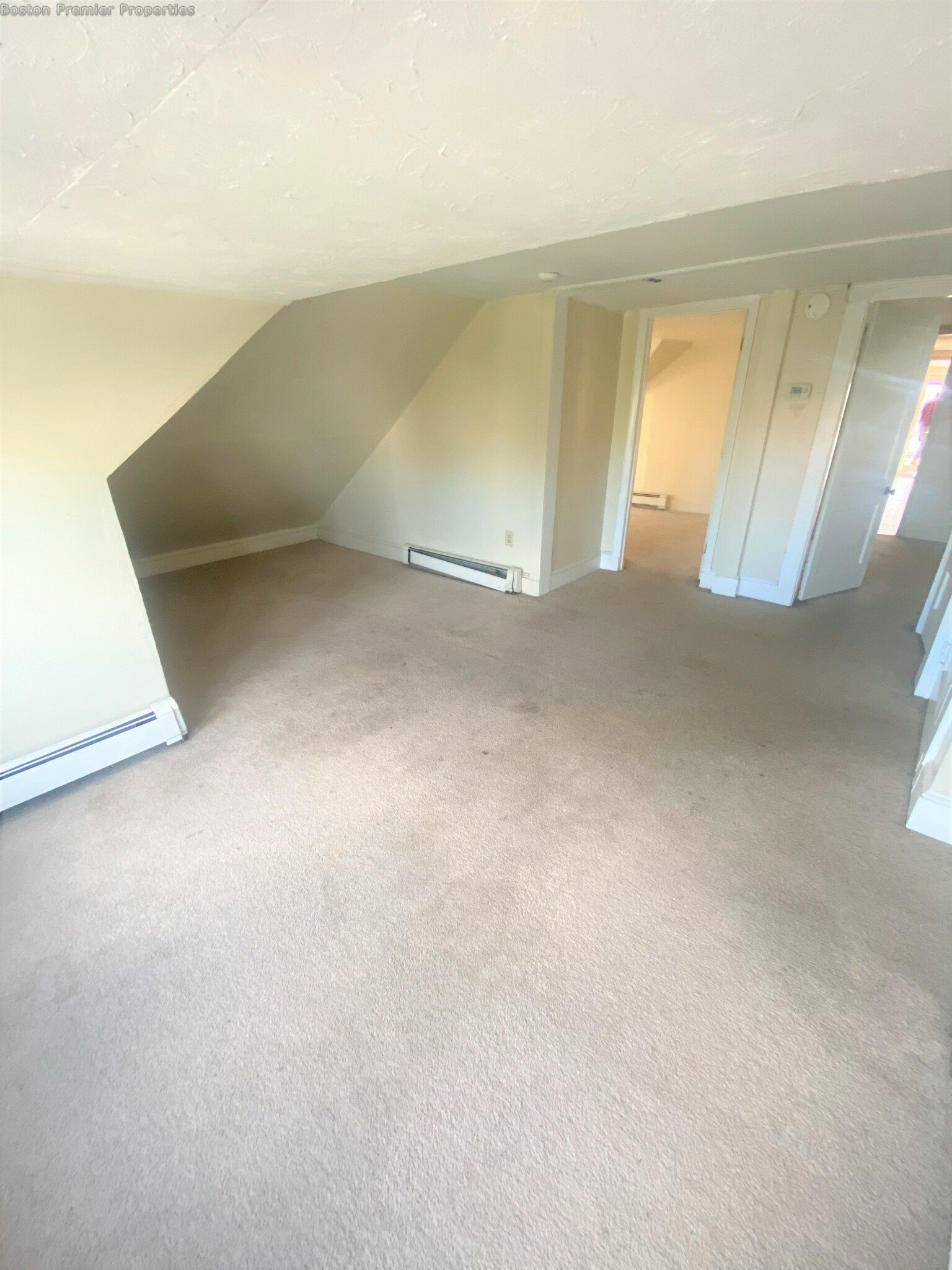 1 bed, 1 bath apartment for rent at 24 Beach Unit 6, Quincy — photo 6 of 10
