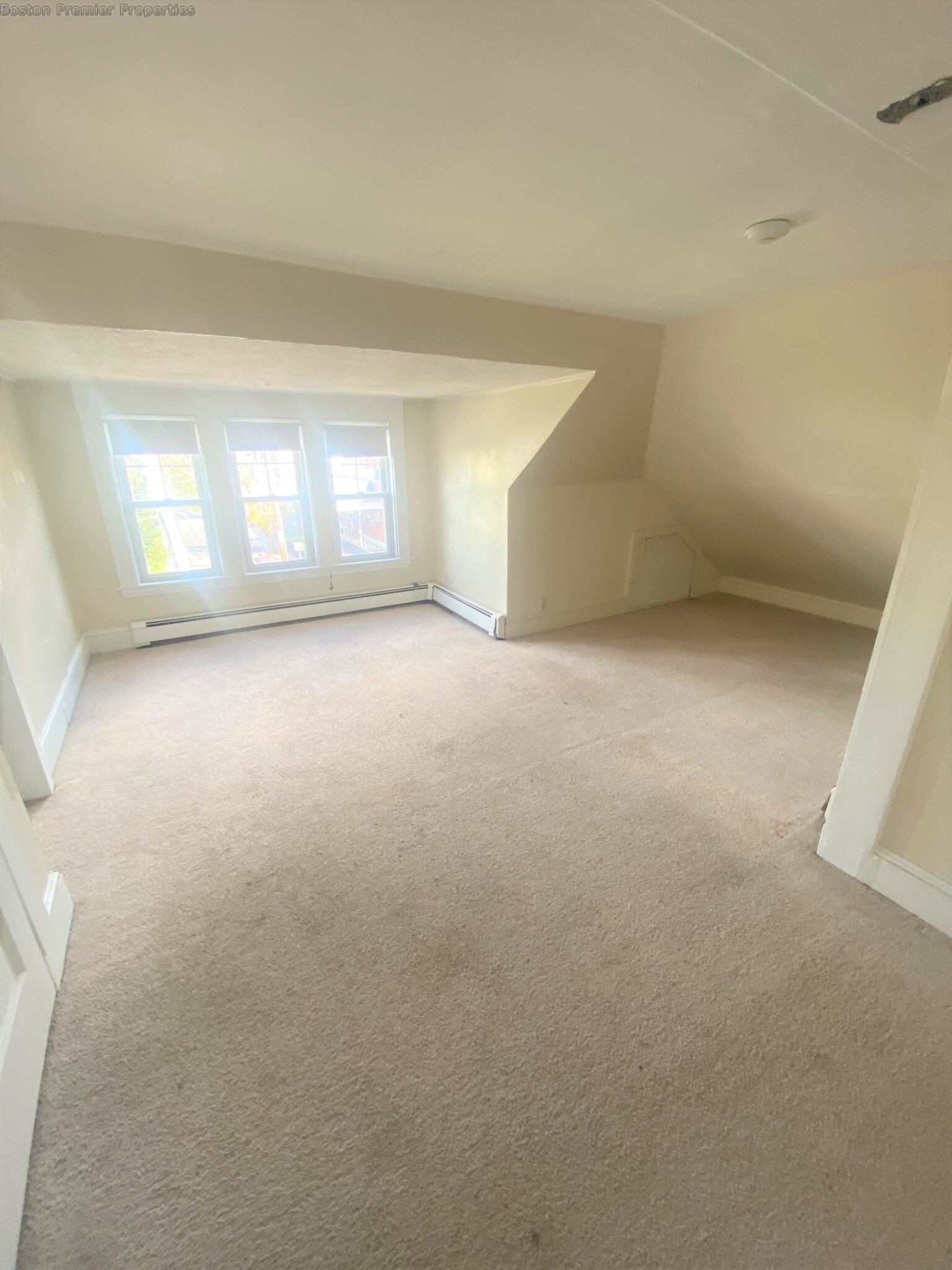 1 bed, 1 bath apartment for rent at 24 Beach Unit 6, Quincy — photo 5 of 10