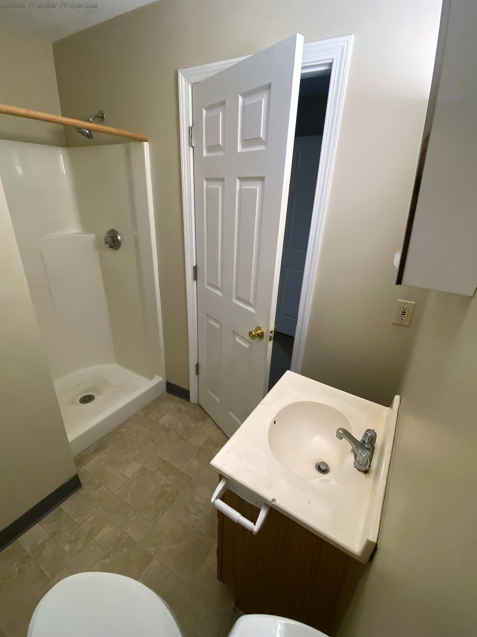 2 bed, 2 bath apartment for rent at 180 Schoosett St Unit B26, Pembroke — photo 8 of 11