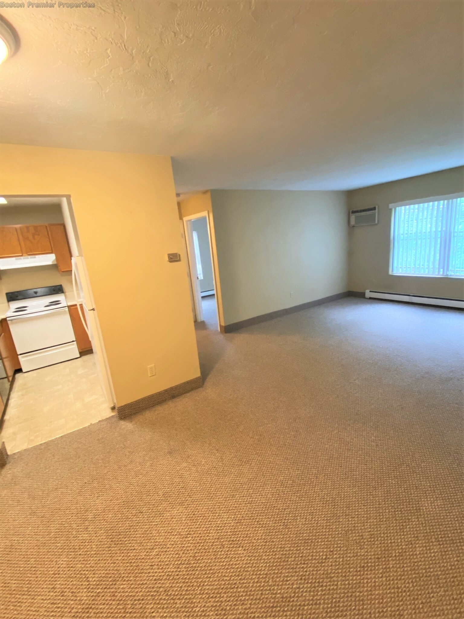 2 bed, 2 bath apartment for rent at 180 Schoosett St Unit B26, Pembroke — photo 1 of 11