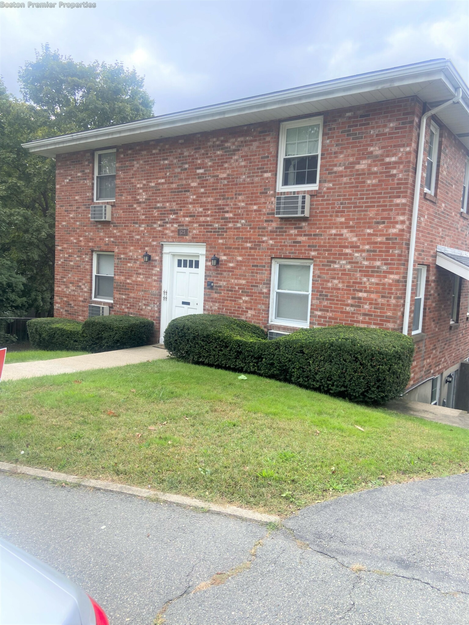 1 bed, 1 bath apartment for rent at 125 Common Unit 5, Quincy — photo 9 of 10