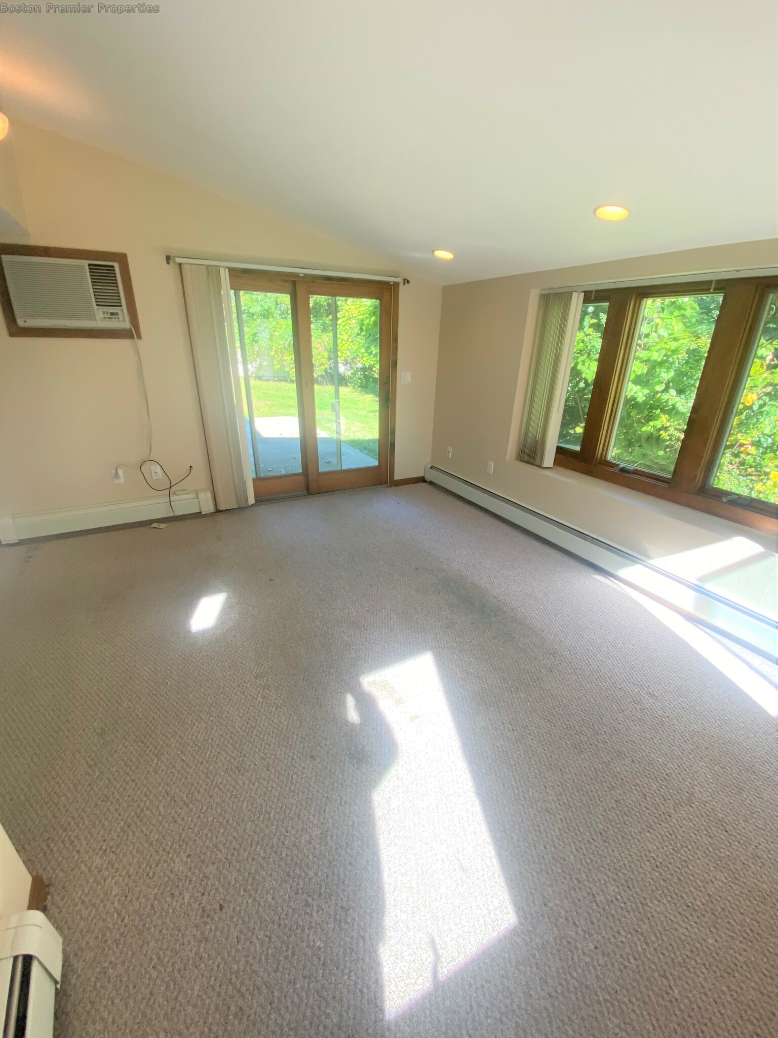 1 bed, 1 bath apartment for rent at 32 Williams Ct, Braintree — photo 3 of 8