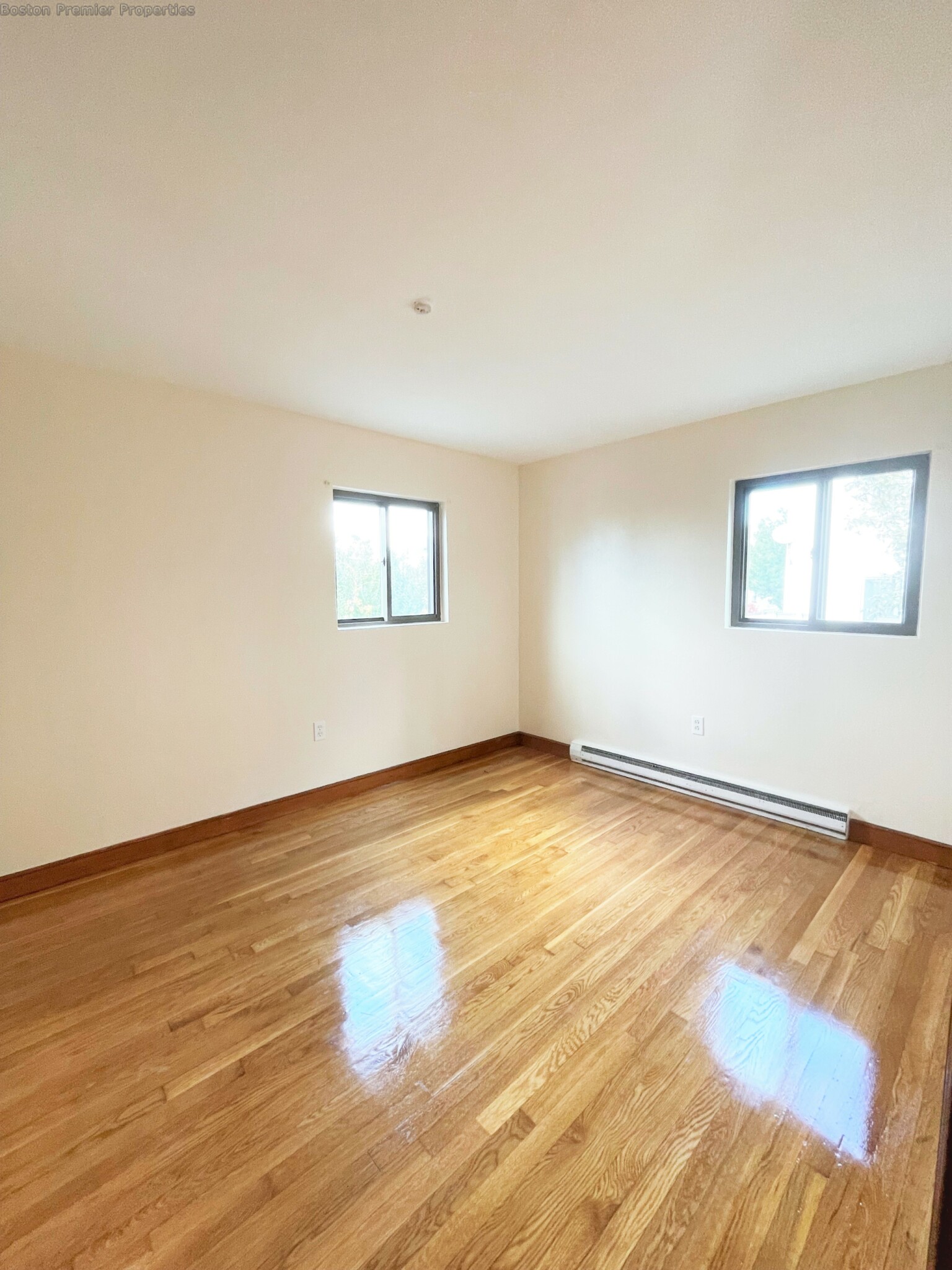 2 bed, 1 bath apartment for rent at 836 Sea St Unit 3, Quincy — photo 7 of 15