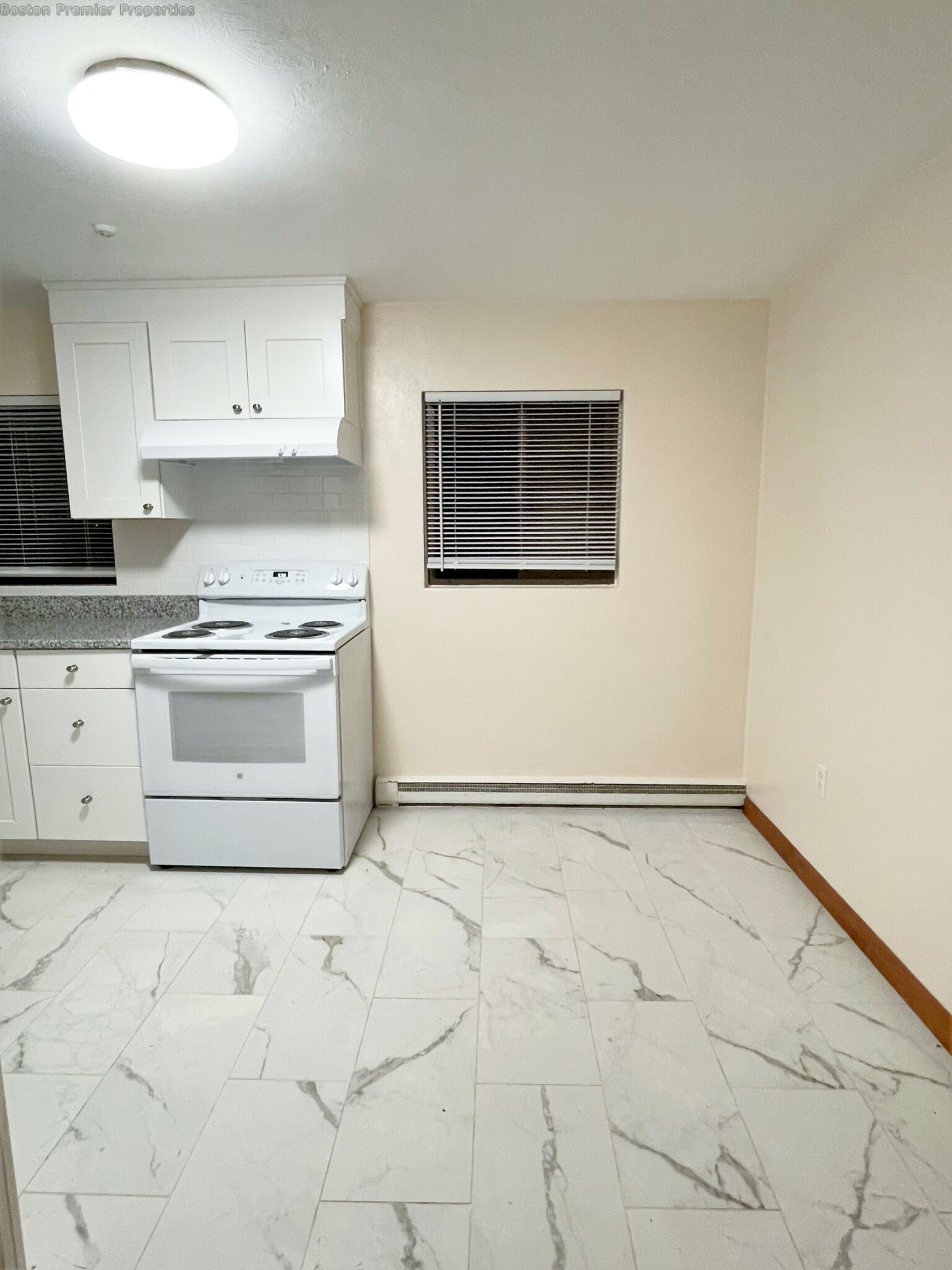 2 bed, 1 bath apartment for rent at 836 Sea St Unit 3, Quincy — photo 13 of 15