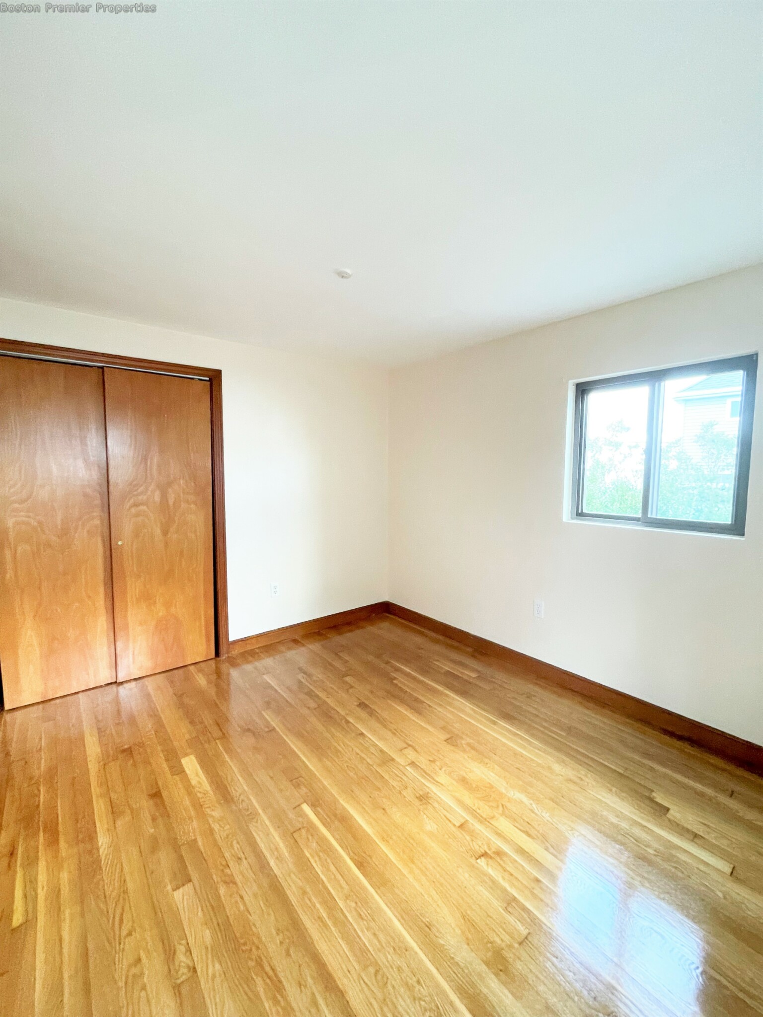 2 bed, 1 bath apartment for rent at 836 Sea St Unit 3, Quincy — photo 8 of 15
