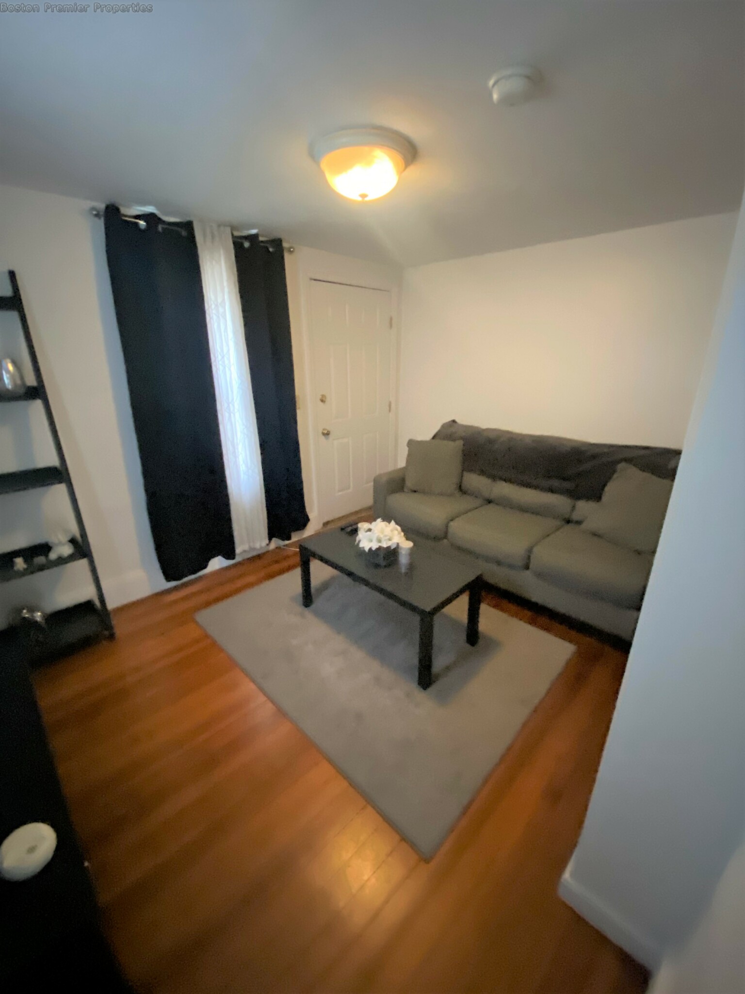 1 bed, 1 bath apartment for rent at 337 Union Unit 1, Braintree — photo 5 of 11