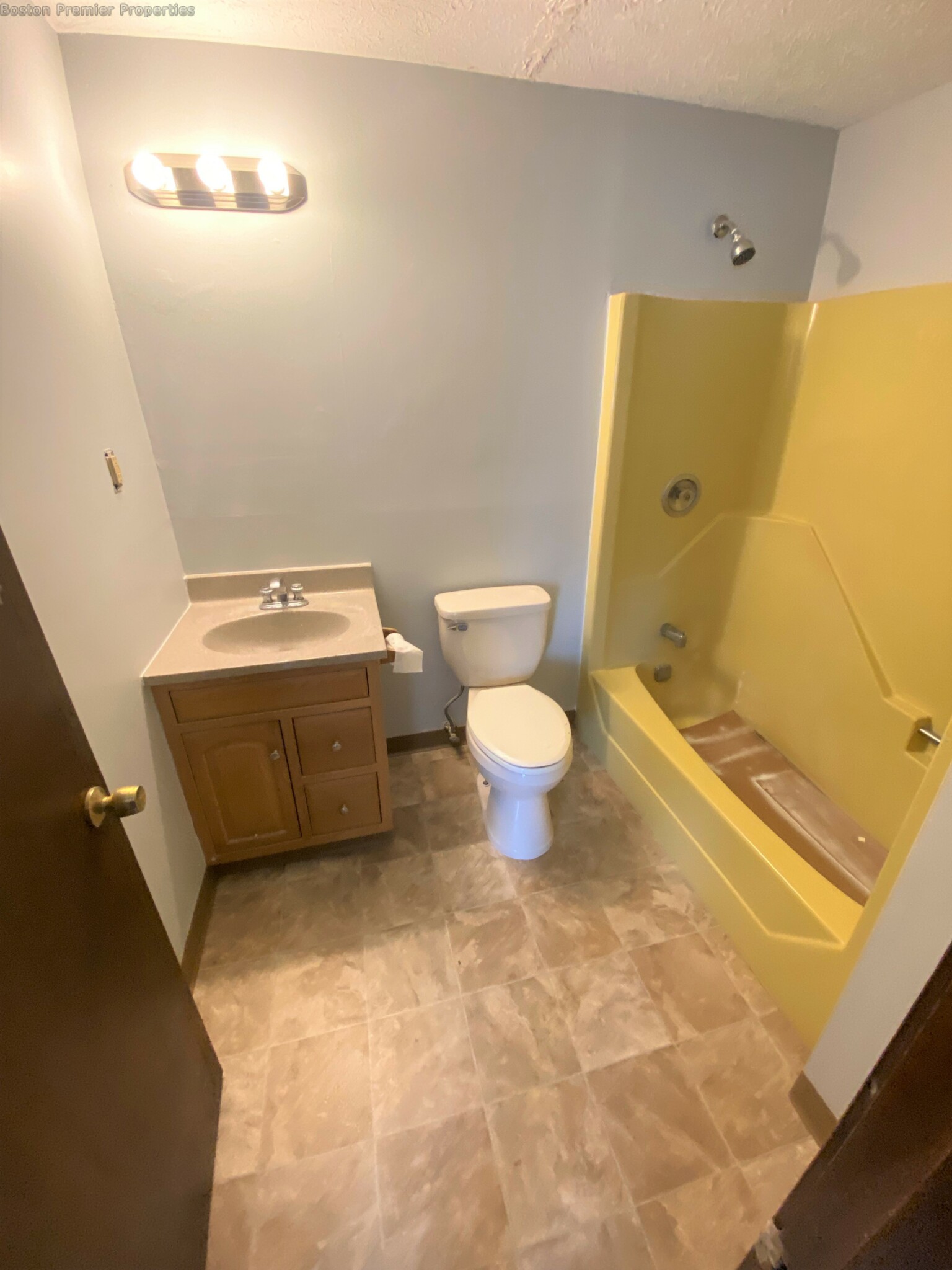 2 bed, 1 bath apartment for rent at 15 Veranda Rd Unit 8, Braintree — photo 7 of 10