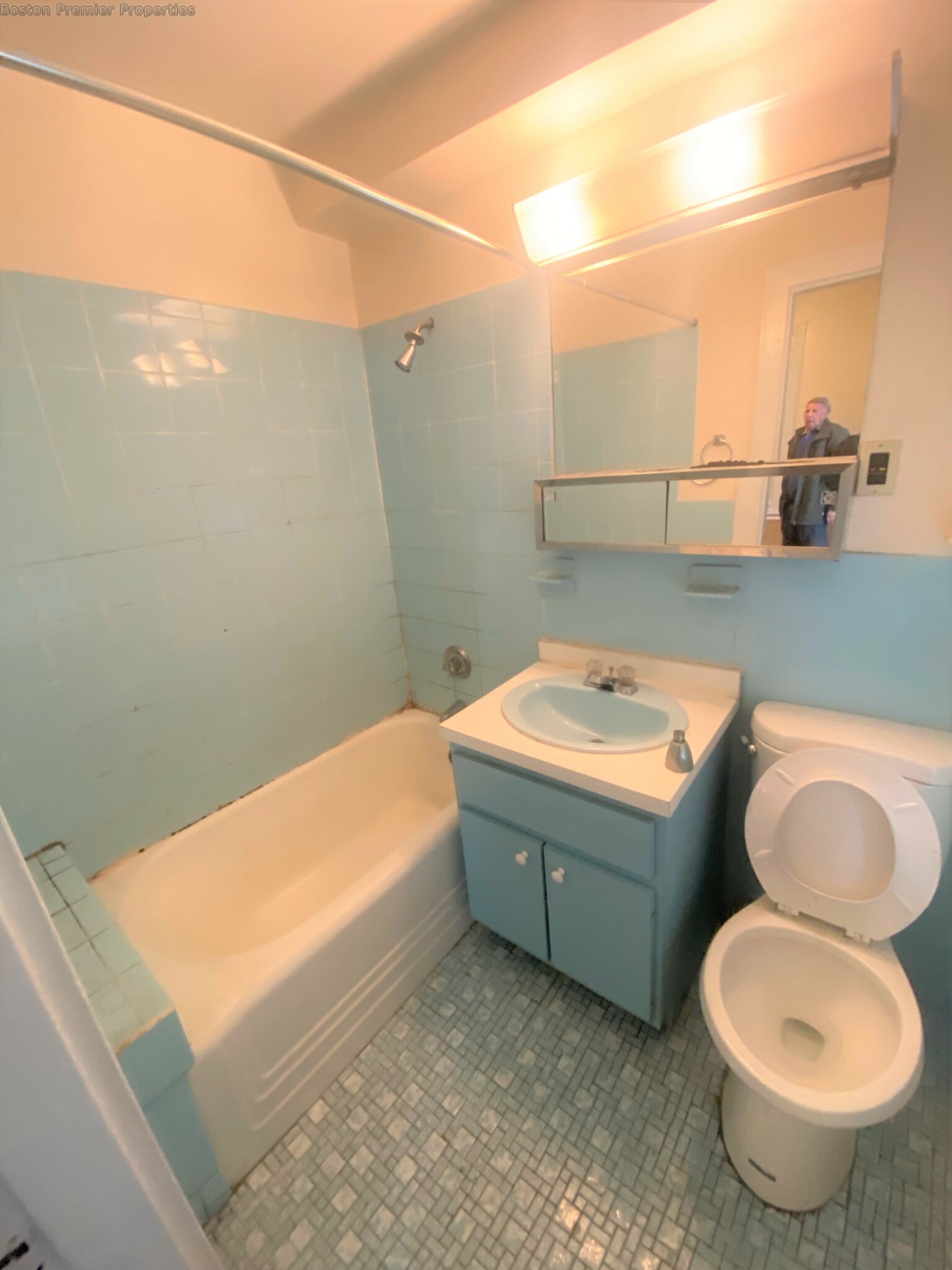 Studio bed, 1 bath apartment for rent at 21 Nelson Unit 21, Quincy — photo 8 of 10
