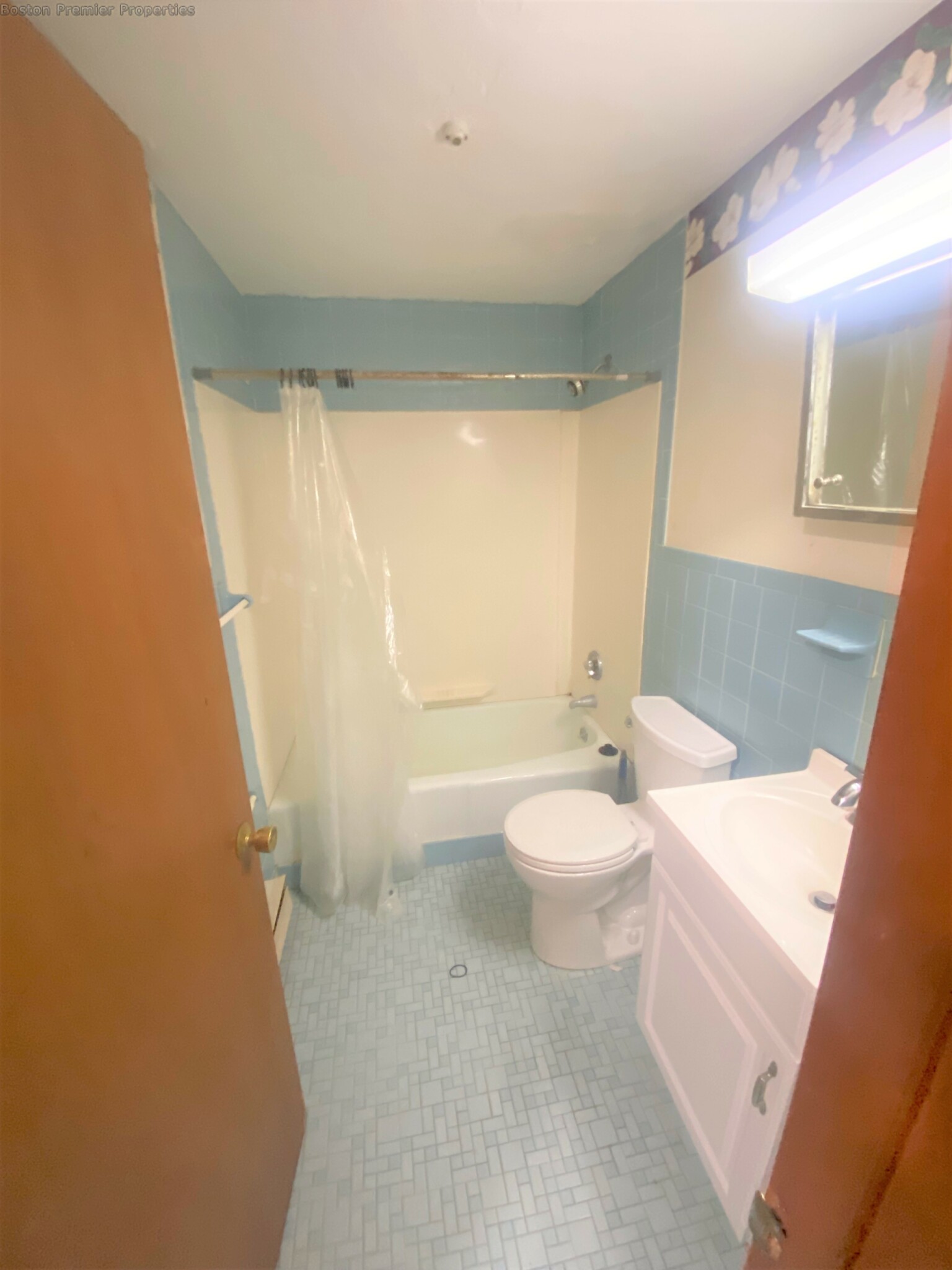 Studio bed, 1 bath apartment for rent at 21 Nelson Unit 21, Quincy — photo 7 of 10
