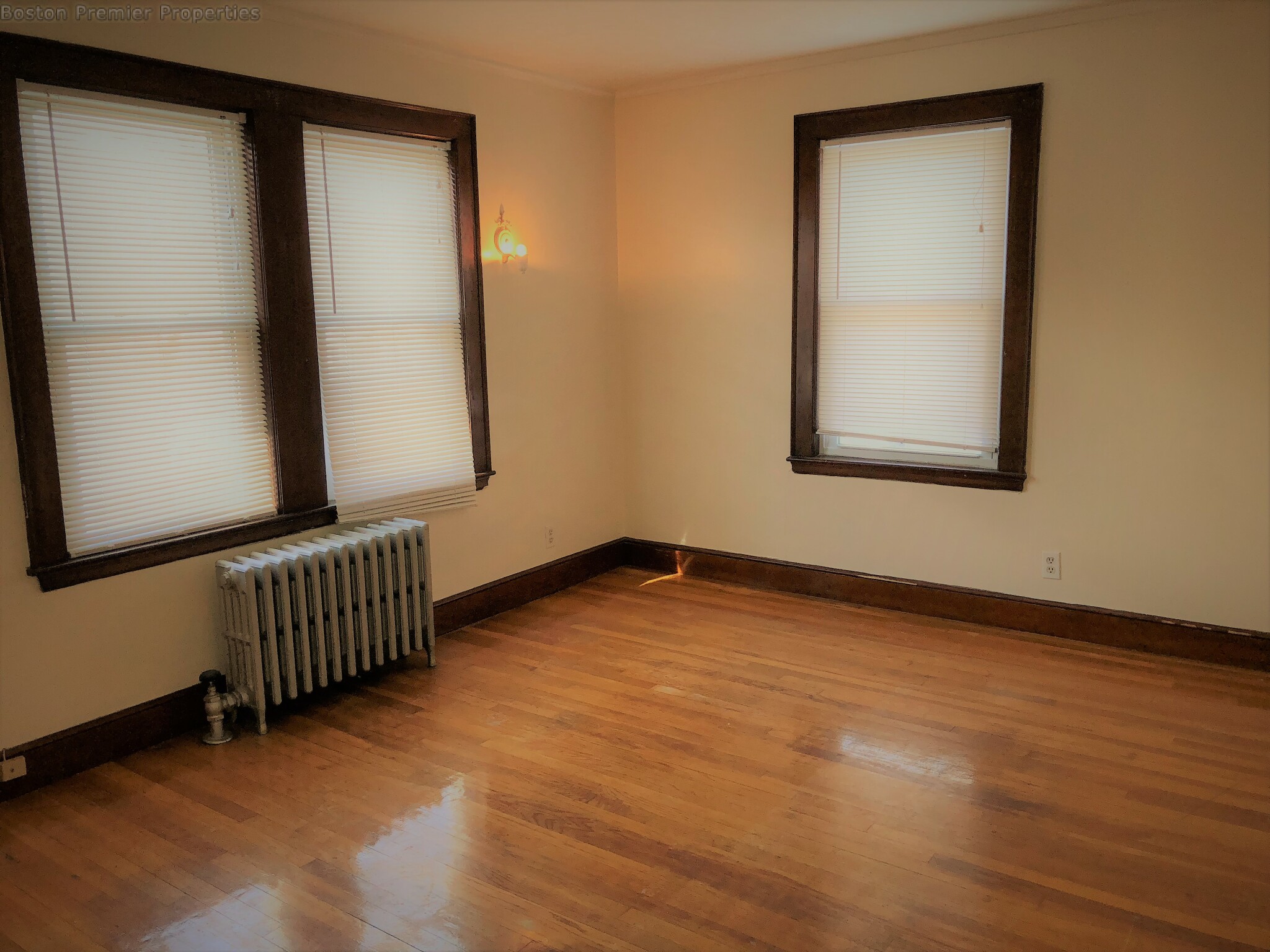 1 bed, 1 bath apartment for rent at 87-89 Brook Rd Unit 2R, Quincy — photo 4 of 11