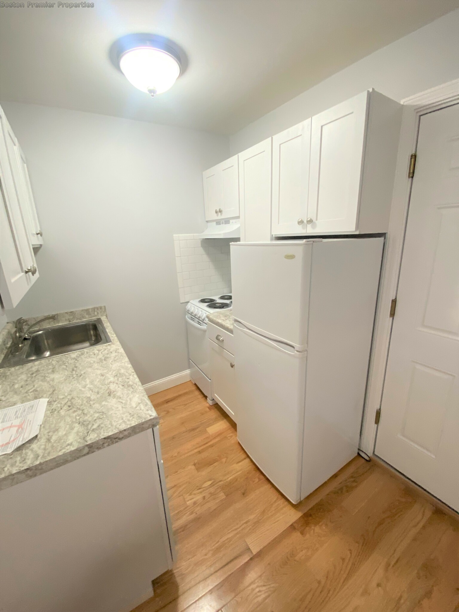 483 Newport Ave, Quincy