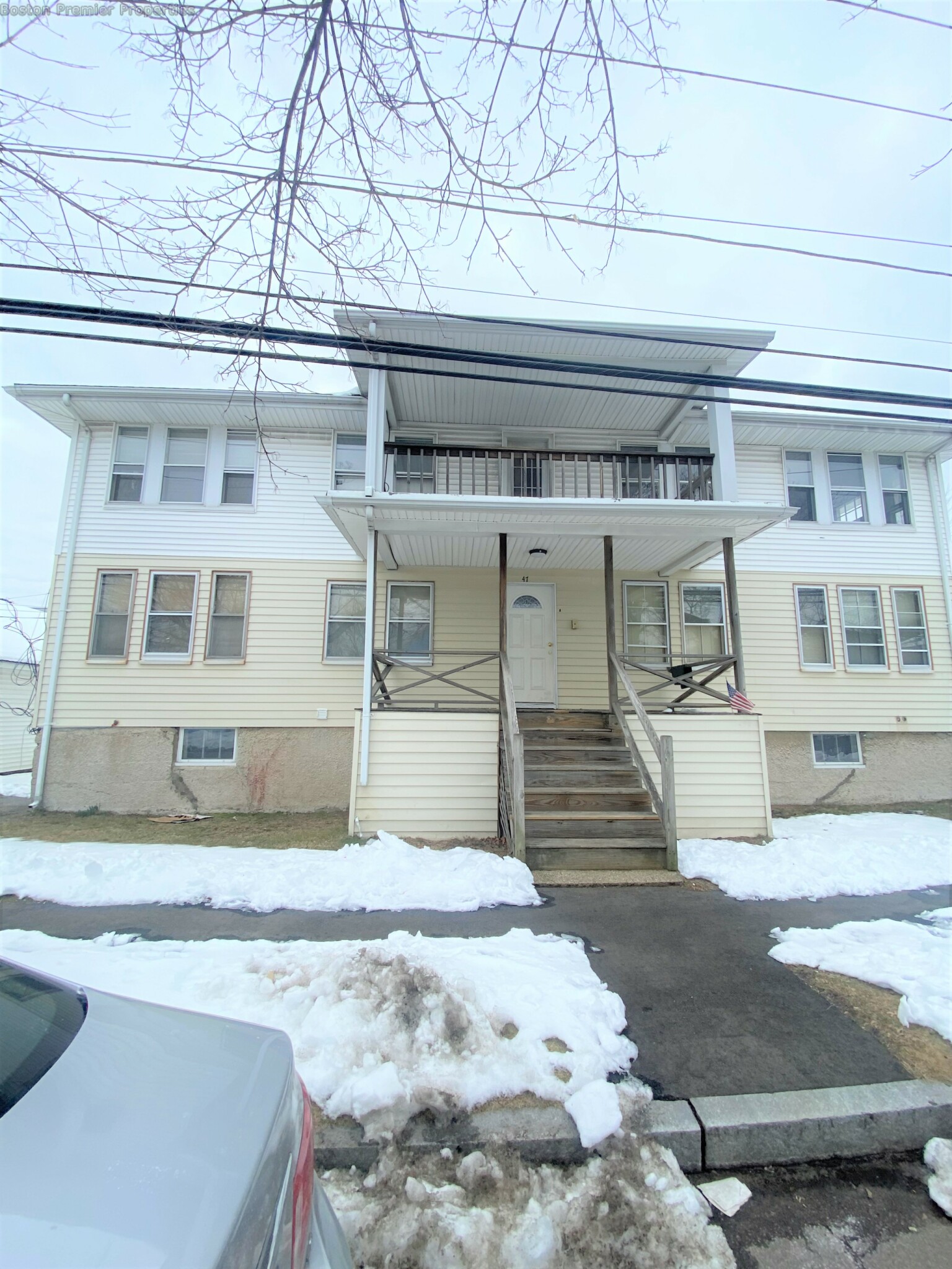 1 bed, 1 bath apartment for rent at 47 Wilson Ave, Quincy — photo 1 of 11