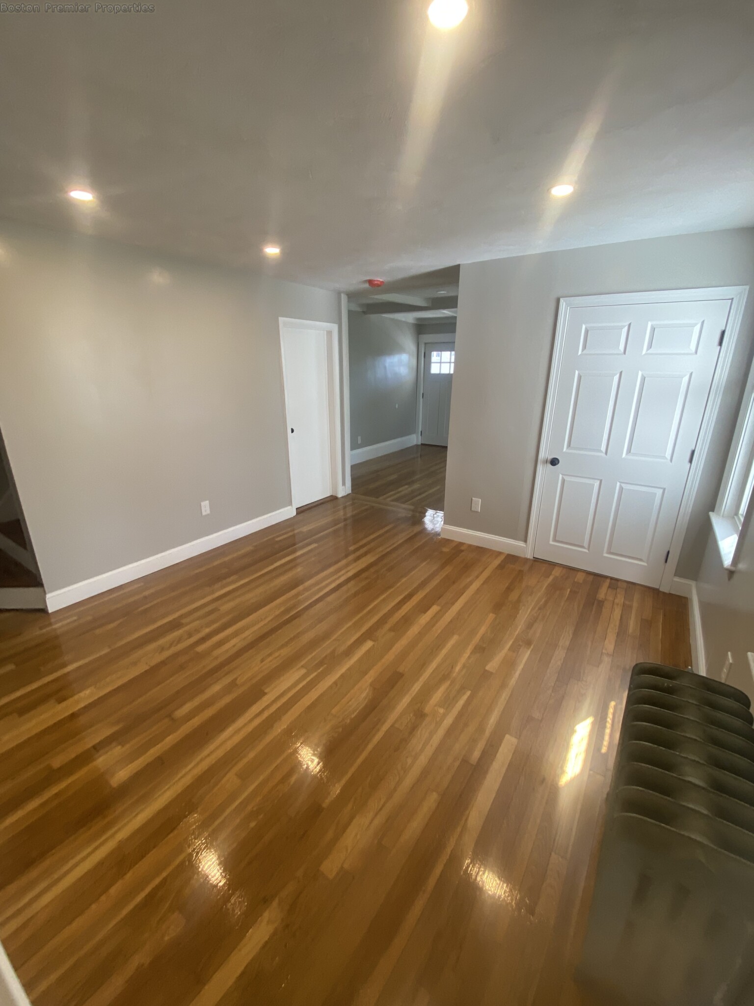 13-15 Kent St, Quincy