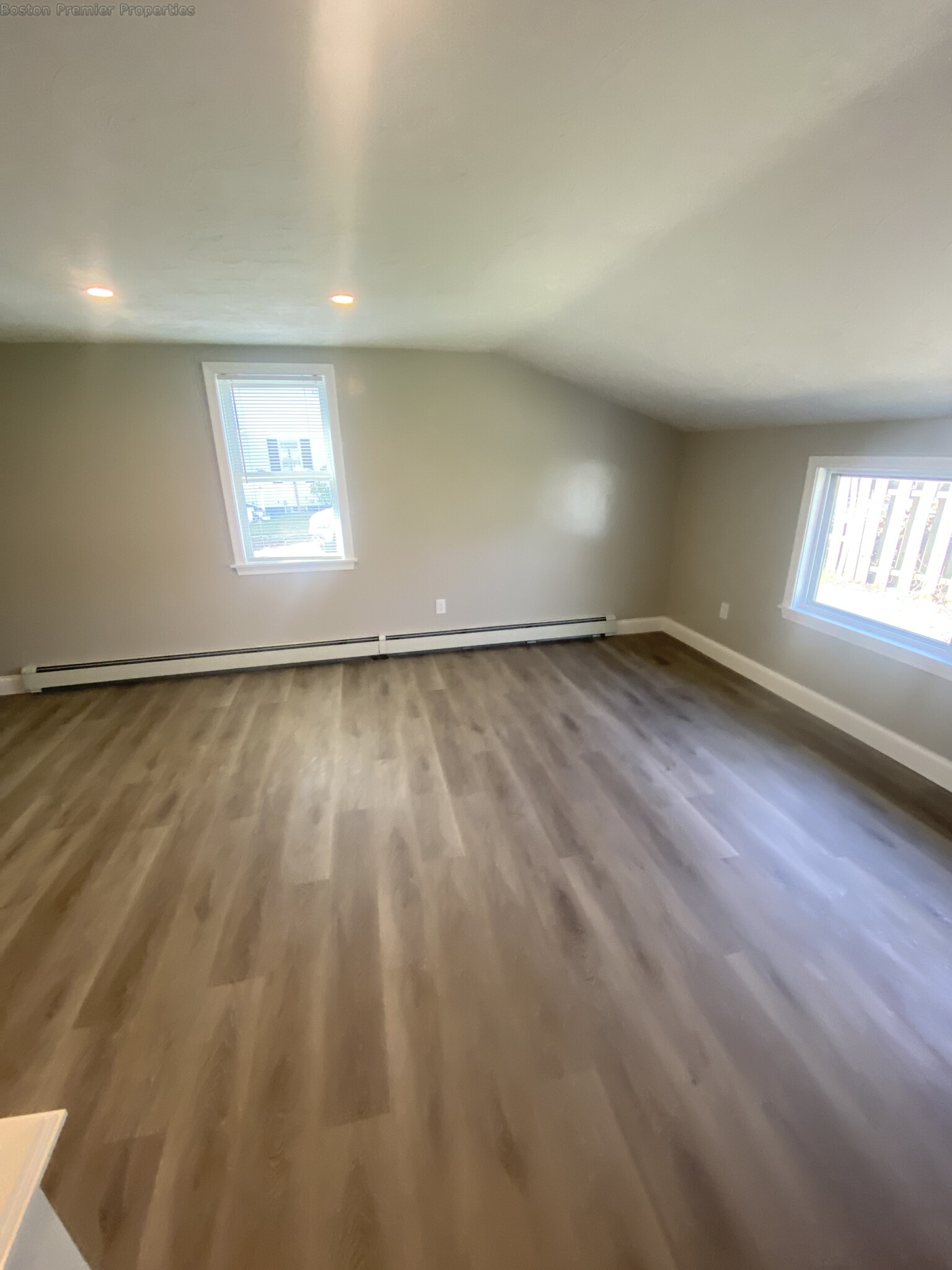 13-15 Kent St, Quincy