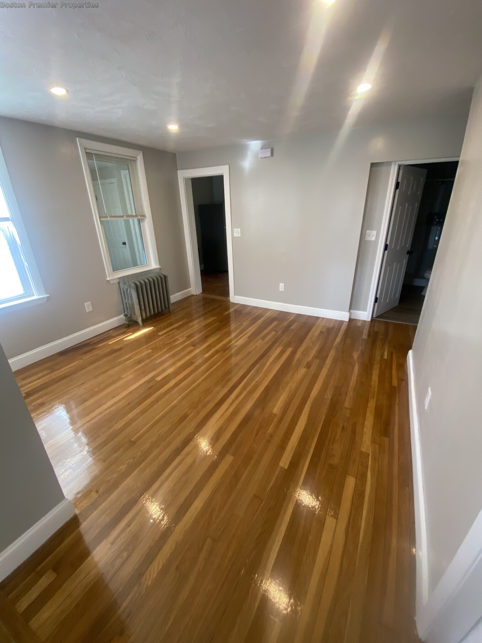 13-15 Kent St, Quincy