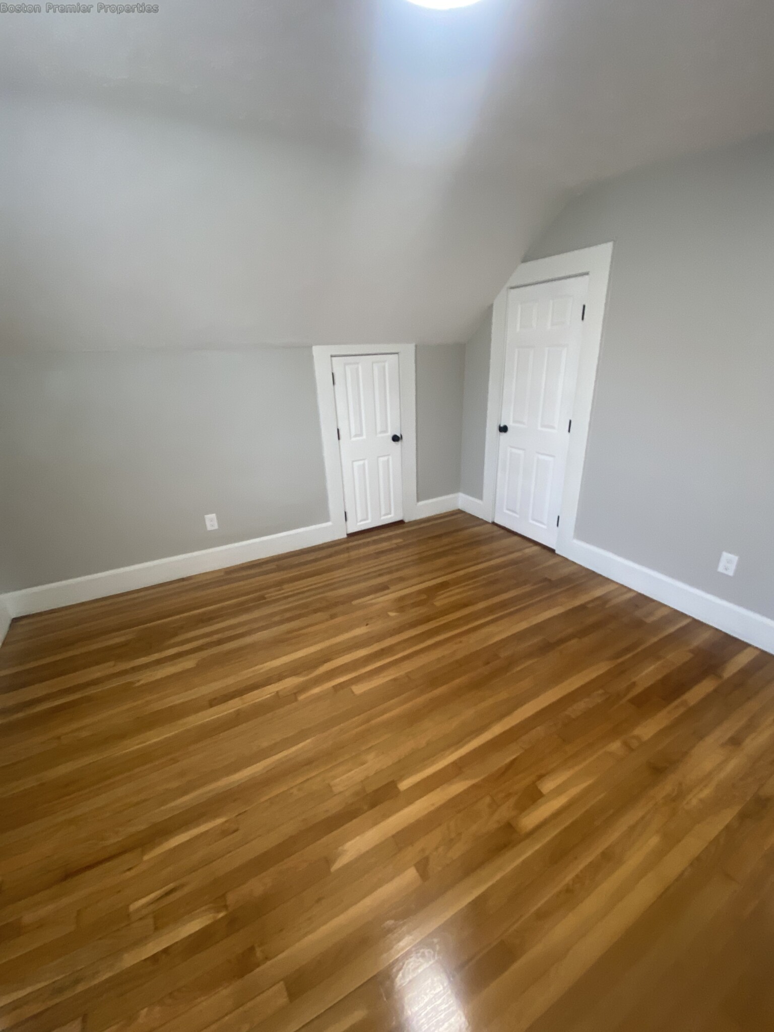 13-15 Kent St, Quincy