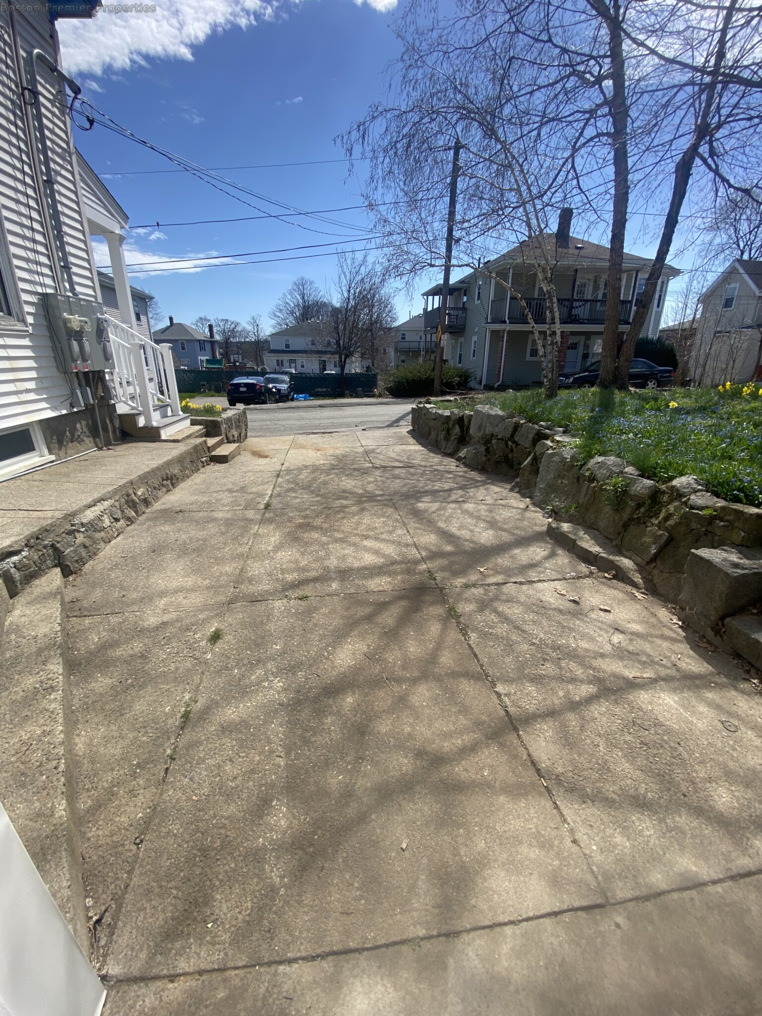 13-15 Kent St, Quincy