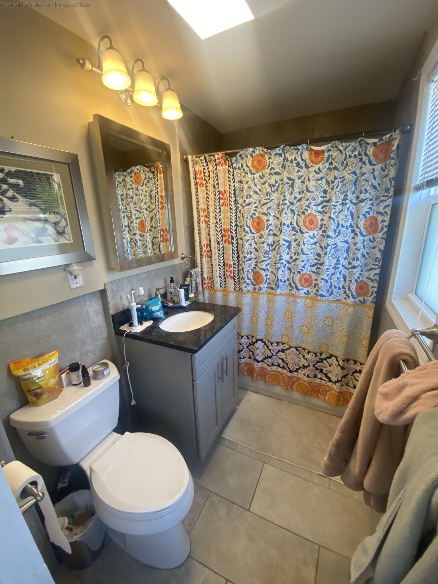 77 Rodman St, Quincy
