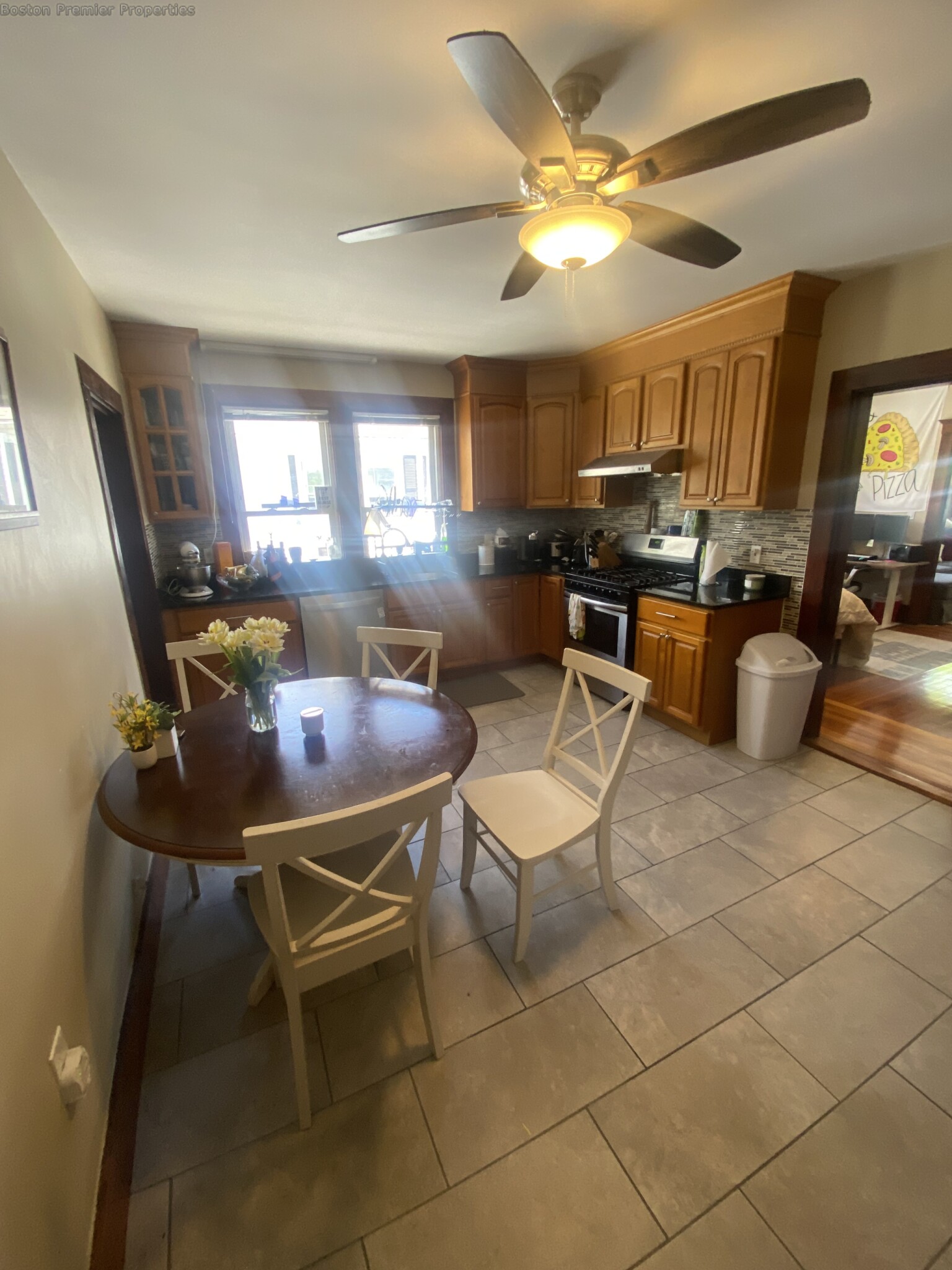 77 Rodman St, Quincy