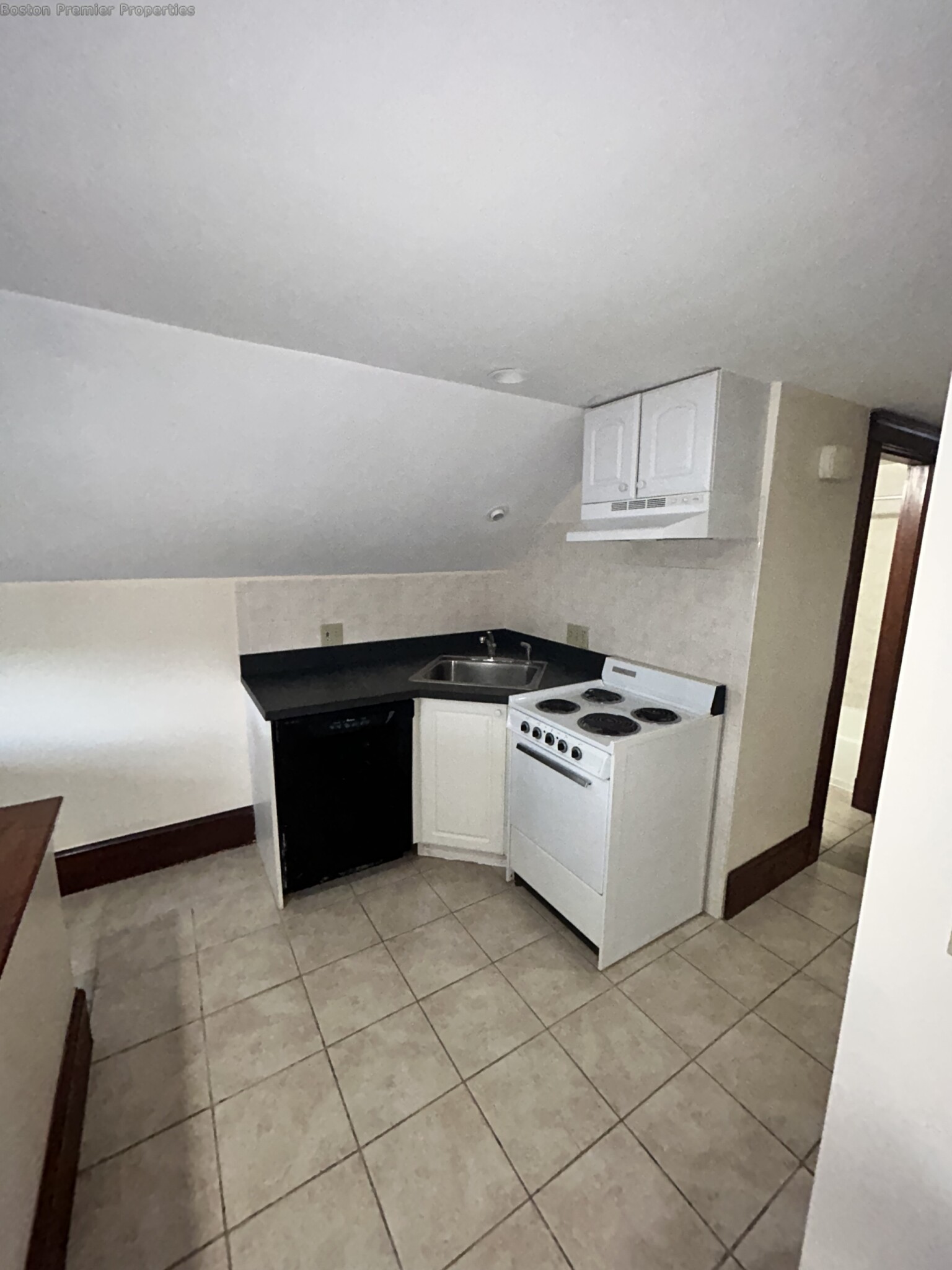 235 Independence Ave, Quincy