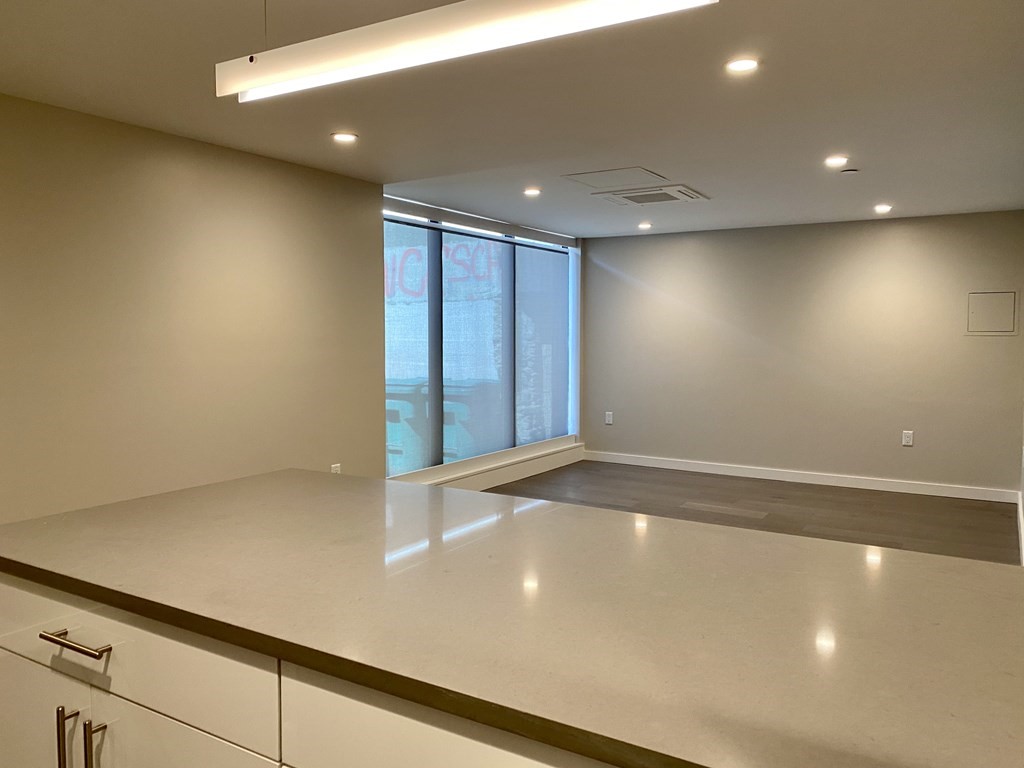 244 Hanover St, North End