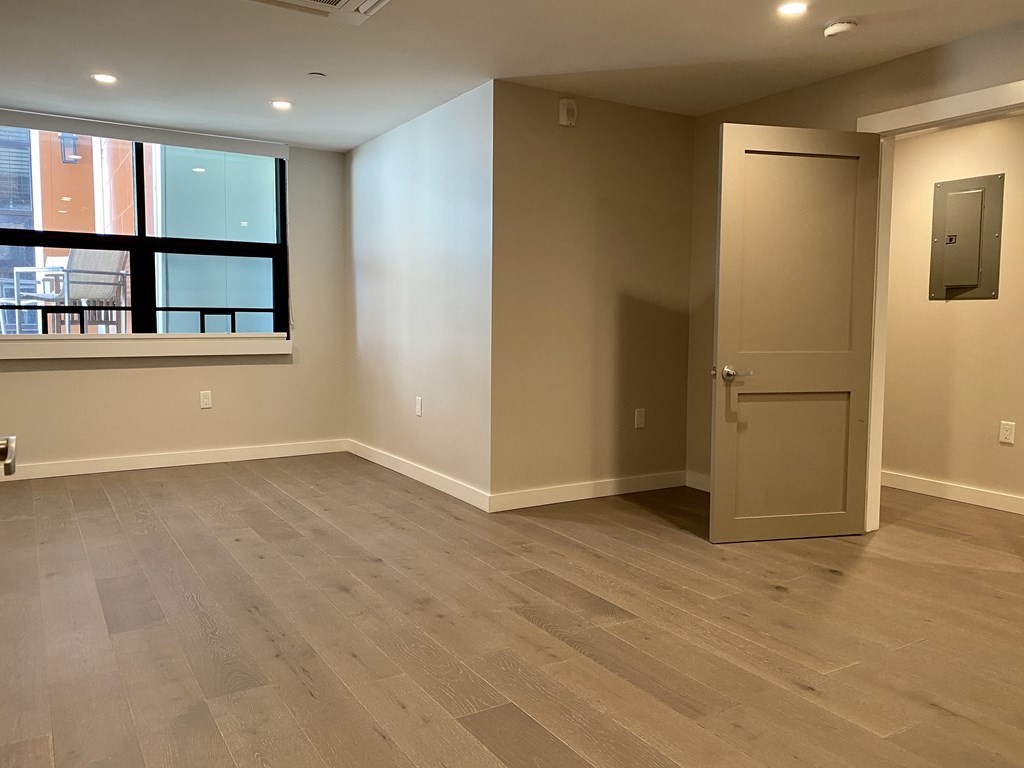 244 Hanover St, North End