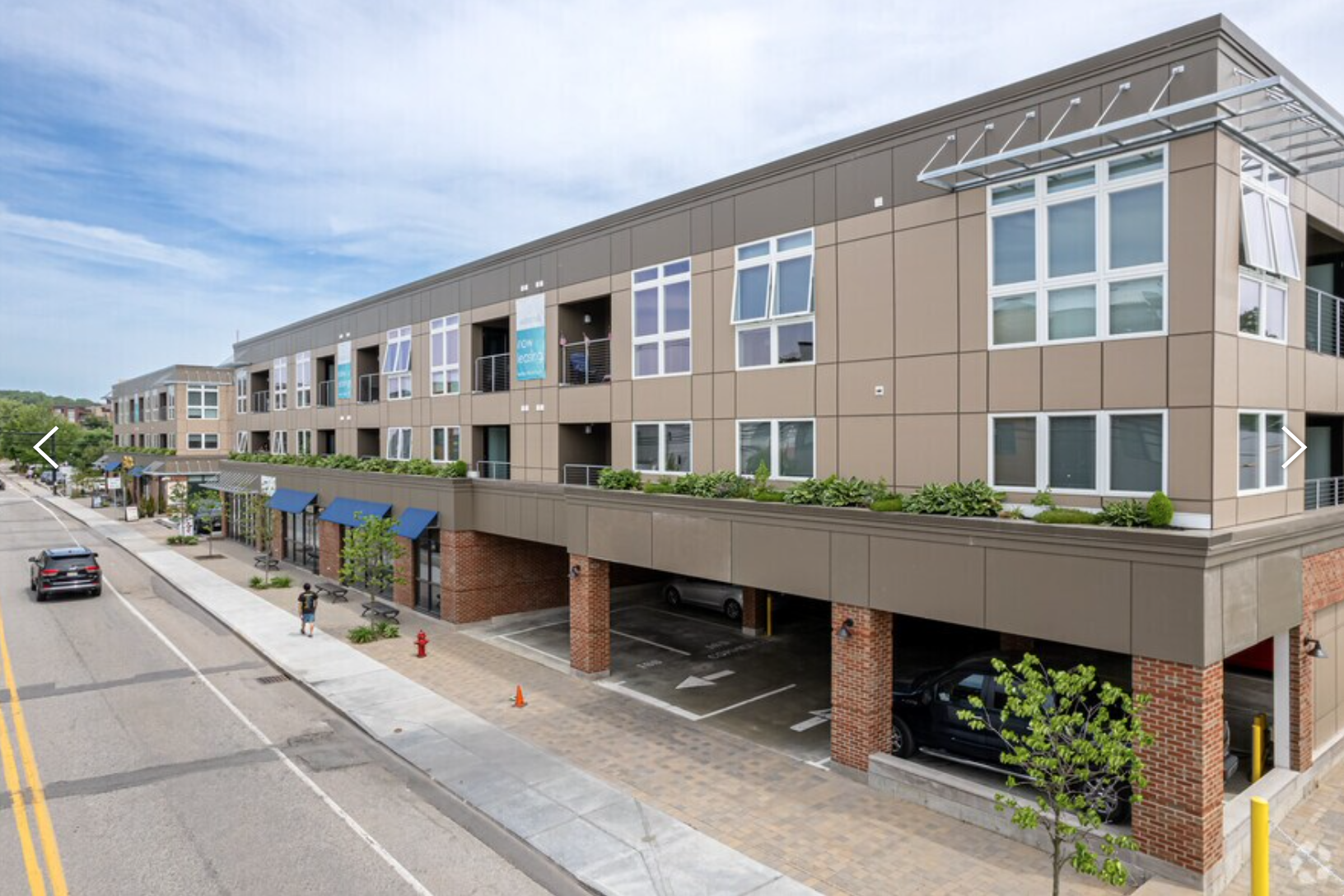 330-350 Pleasant St., Watertown, MA - 2,600 USD/ month