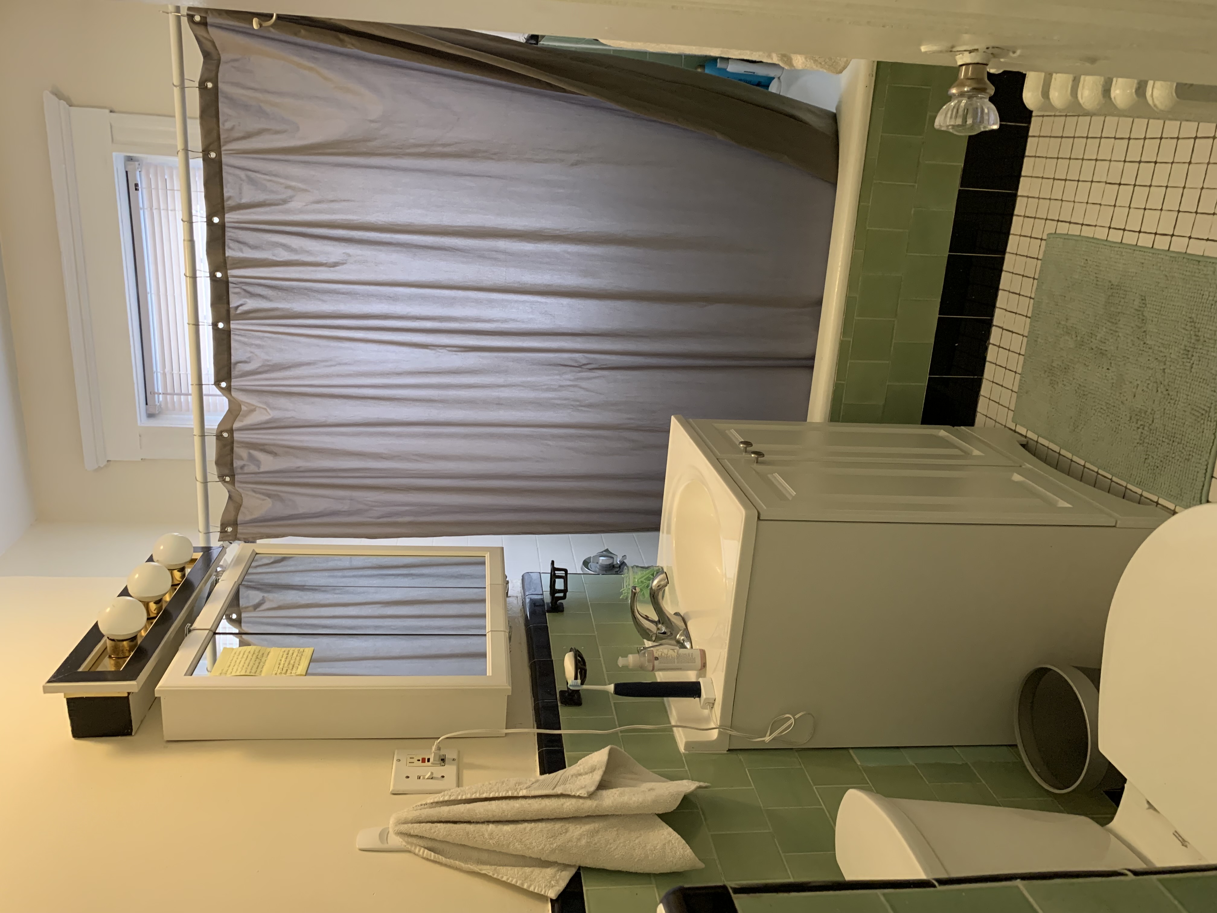 Photos of apartment on Commonwealth Ave.,Boston MA 02135